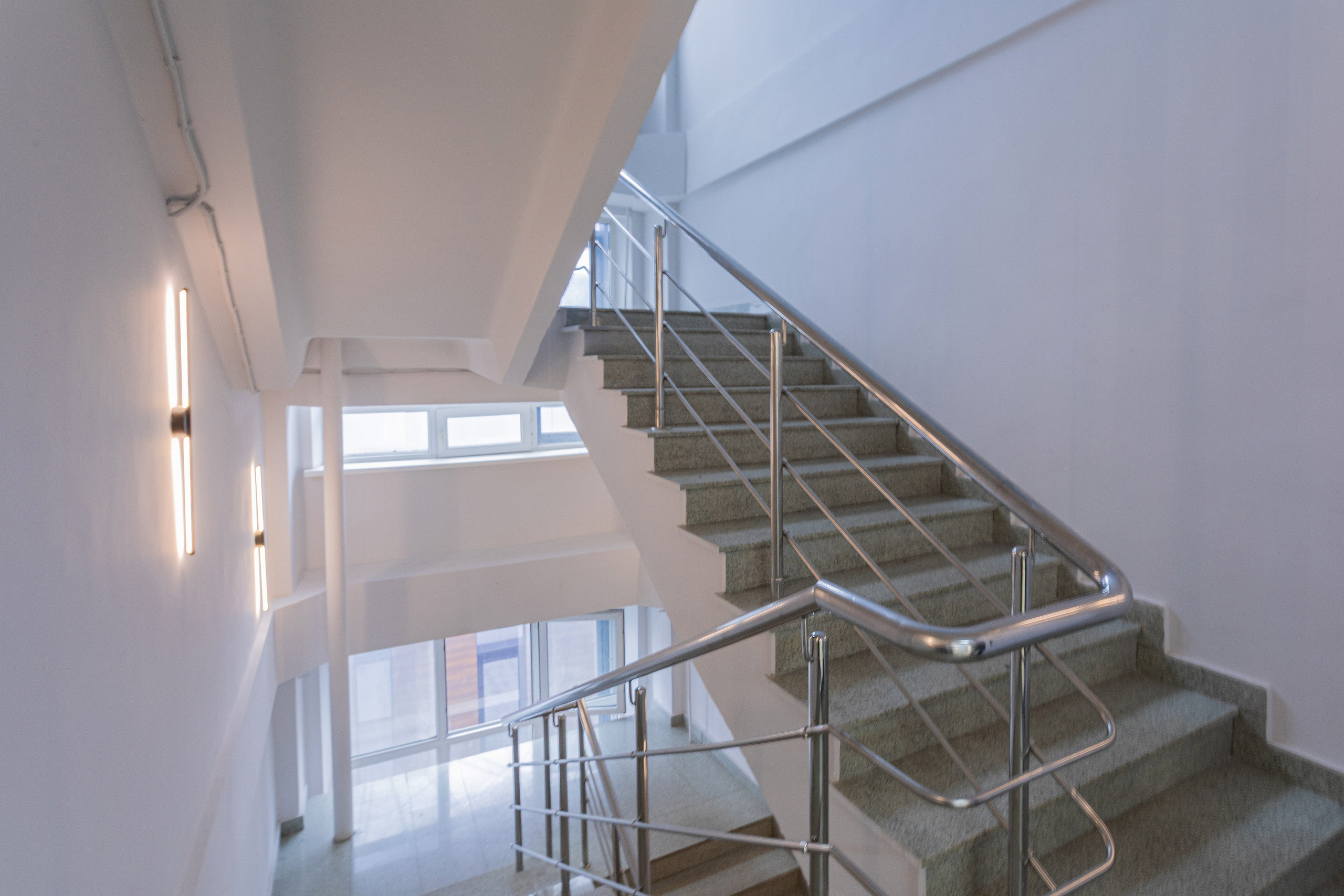 Бизнес-центр My Space Уфа, фото Алексея Муравьёва, современный офис,Лобби бизнес-центра My Space, съёмка фотографа Алексея Муравьёва, деловая атмосфера,Офисные помещения My Space Уфа, работа фотографа Алексея Муравьёва, деловой интерьер,Конференц-зал бизнес-центра My Space, фото Алексея Муравьёва, бизнес-встречи,Рецепция бизнес-центра My Space Уфа, съёмка Алексея Муравьёва, премиальный дизайн,Офисное пространство My Space, фото Алексея Муравьёва, рабочая зона,Панорамные окна бизнес-центра My Space, работа фотографа Алексея Муравьёва, вид на город,Лифт бизнес-центра My Space Уфа, съёмка Алексея Муравьёва, комфорт,Переговорная комната My Space, фото Алексея Муравьёва, деловой стиль,Зона отдыха бизнес-центра My Space, работа фотографа Алексея Муравьёва, комфорт для сотрудников,Инфраструктура My Space Уфа, съёмка Алексея Муравьёва, бизнес-услуги,Паркинг бизнес-центра My Space, фото Алексея Муравьёва, безопасность,Вестибюль My Space, работа фотографа Алексея Муравьёва, элегантность,Офисные кабинеты бизнес-центра My Space, съёмка Алексея Муравьёва, функциональность,Общественные зоны My Space Уфа, фото Алексея Муравьёва, современный дизайн,Рецепция и зона ожидания My Space, работа фотографа Алексея Муравьёва, стиль,Офисные перегородки бизнес-центра My Space, съёмка Алексея Муравьёва, зонирование,Интерьер бизнес-центра My Space Уфа, фото Алексея Муравьёва, деловой интерьер,Офисная мебель My Space, работа фотографа Алексея Муравьёва, эргономичность,Освещение бизнес-центра My Space, съёмка Алексея Муравьёва, комфорт для работы