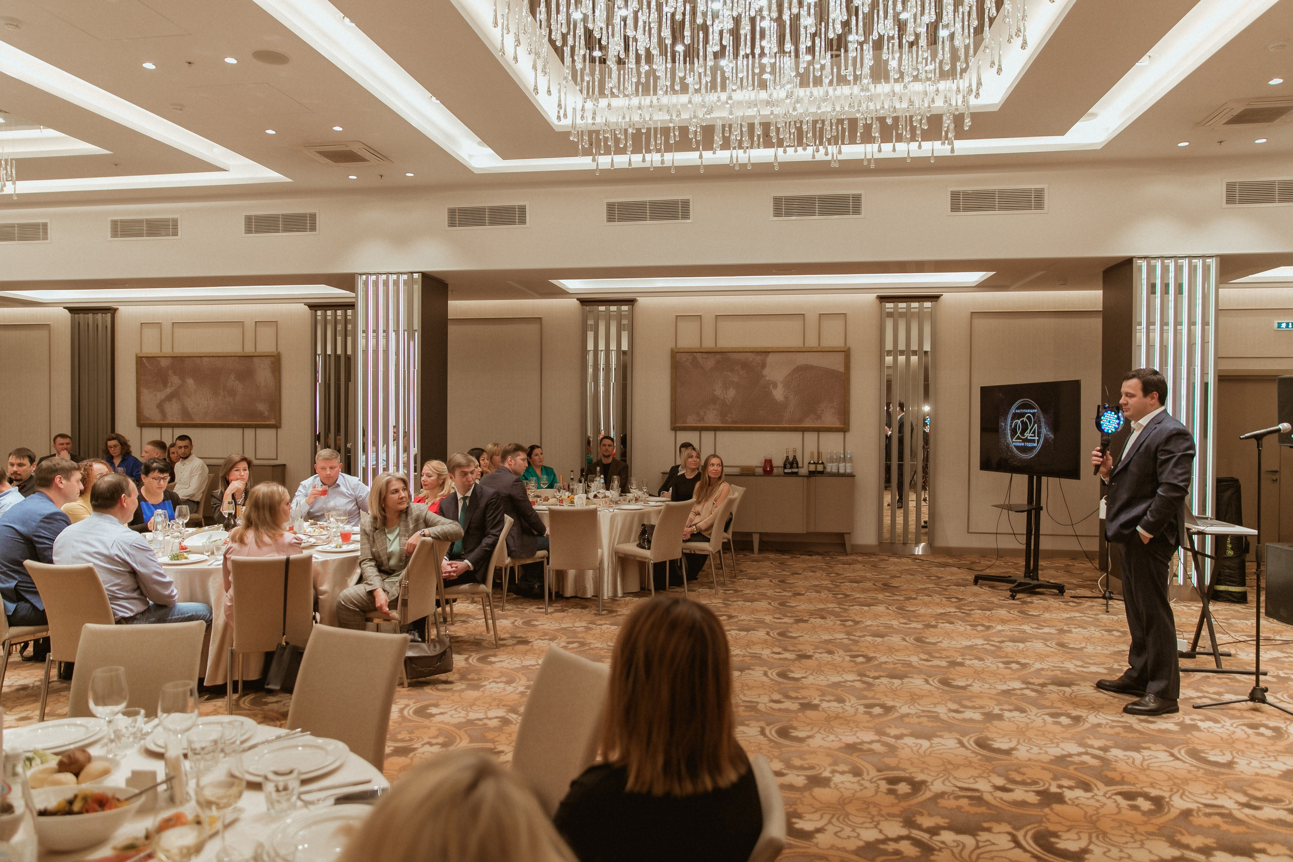 Фотограф на корпоратив. Фотограф, видеограф на свадьбу в Москве Никита Назаров