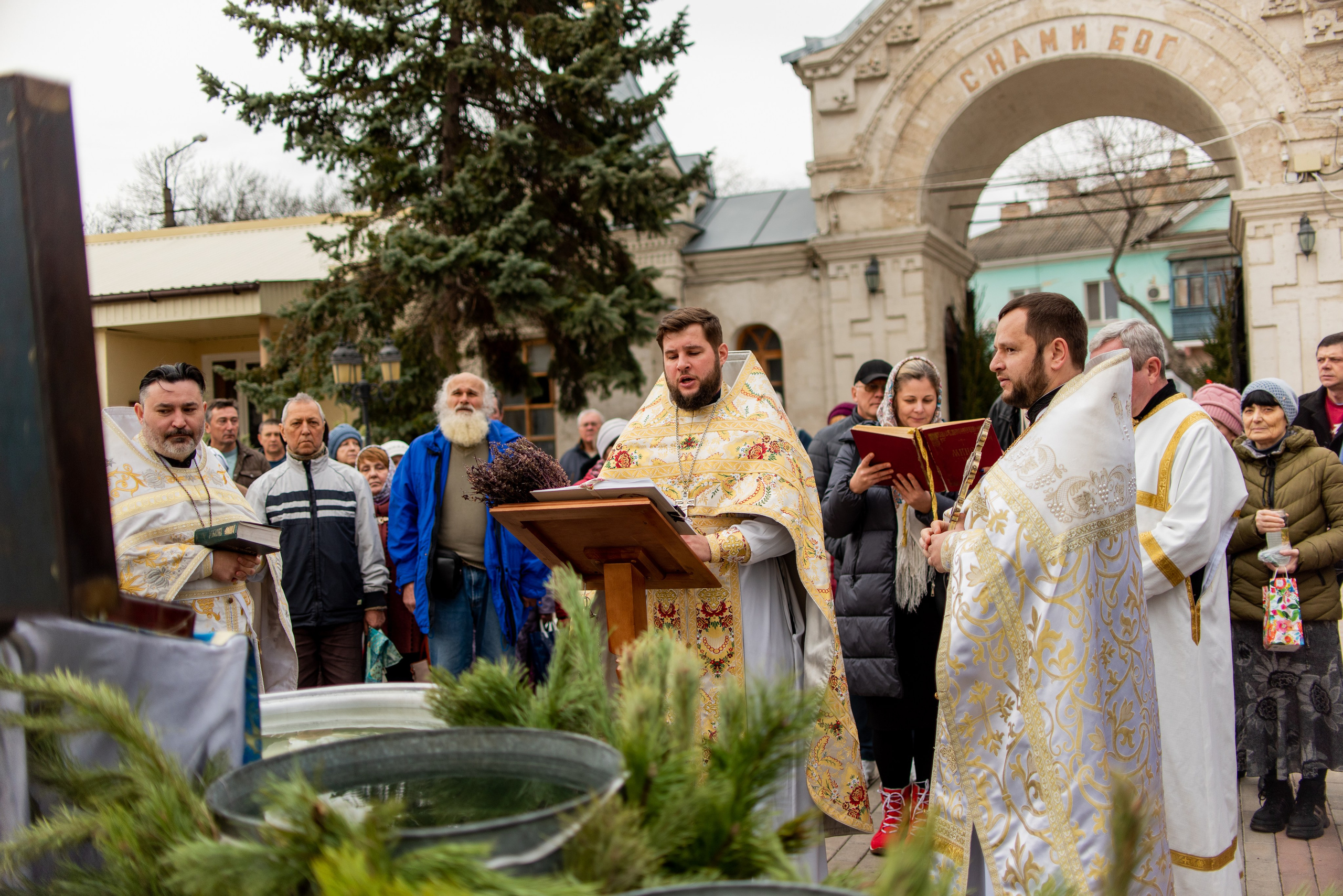 Крещение 18.01.2023. Семейный и свадебный фотограф в Феодосии и Коктебеле