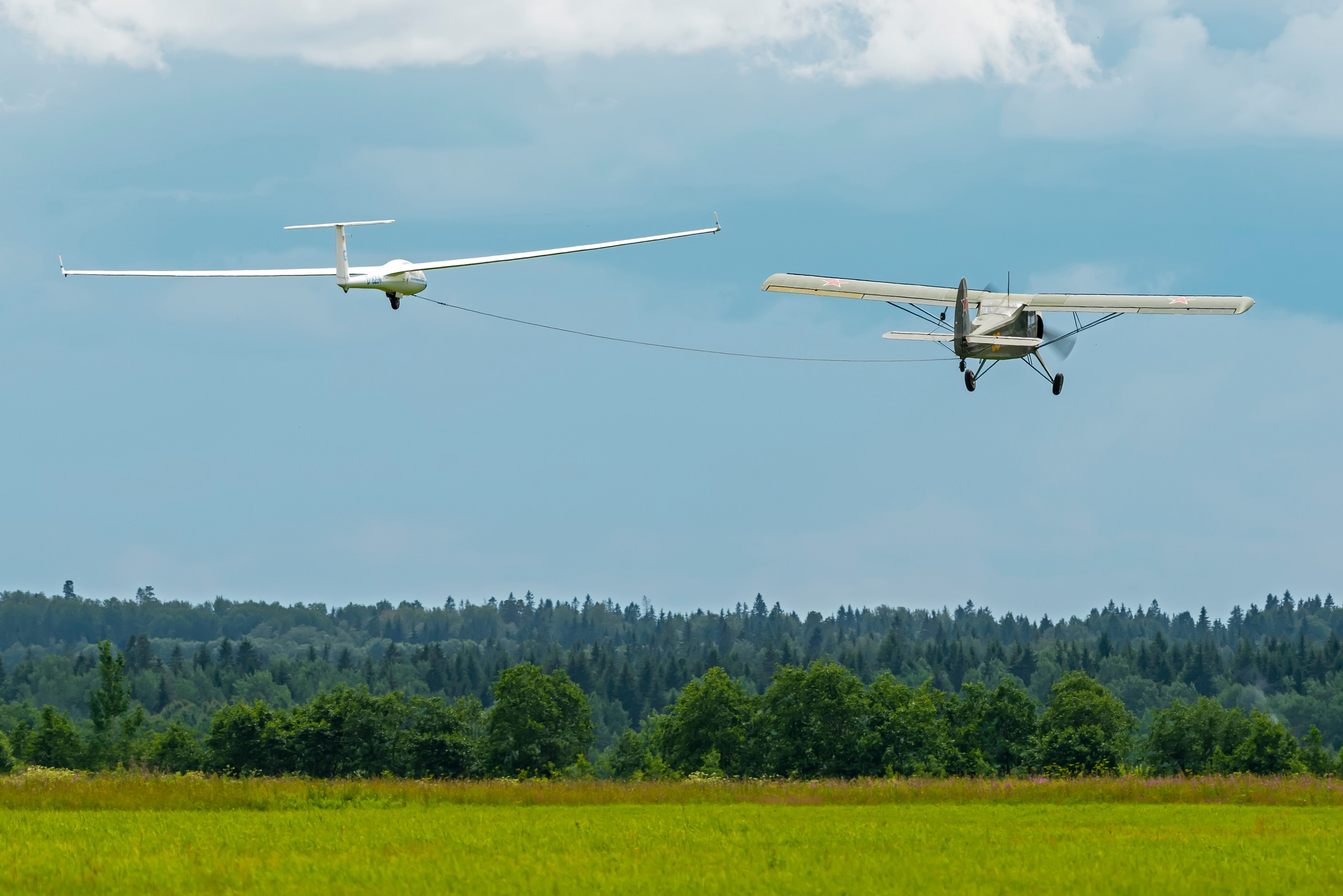 Авиация: самолеты, вертолеты, небесные зарисовки. От прошлого к будущему авиации через фотографию