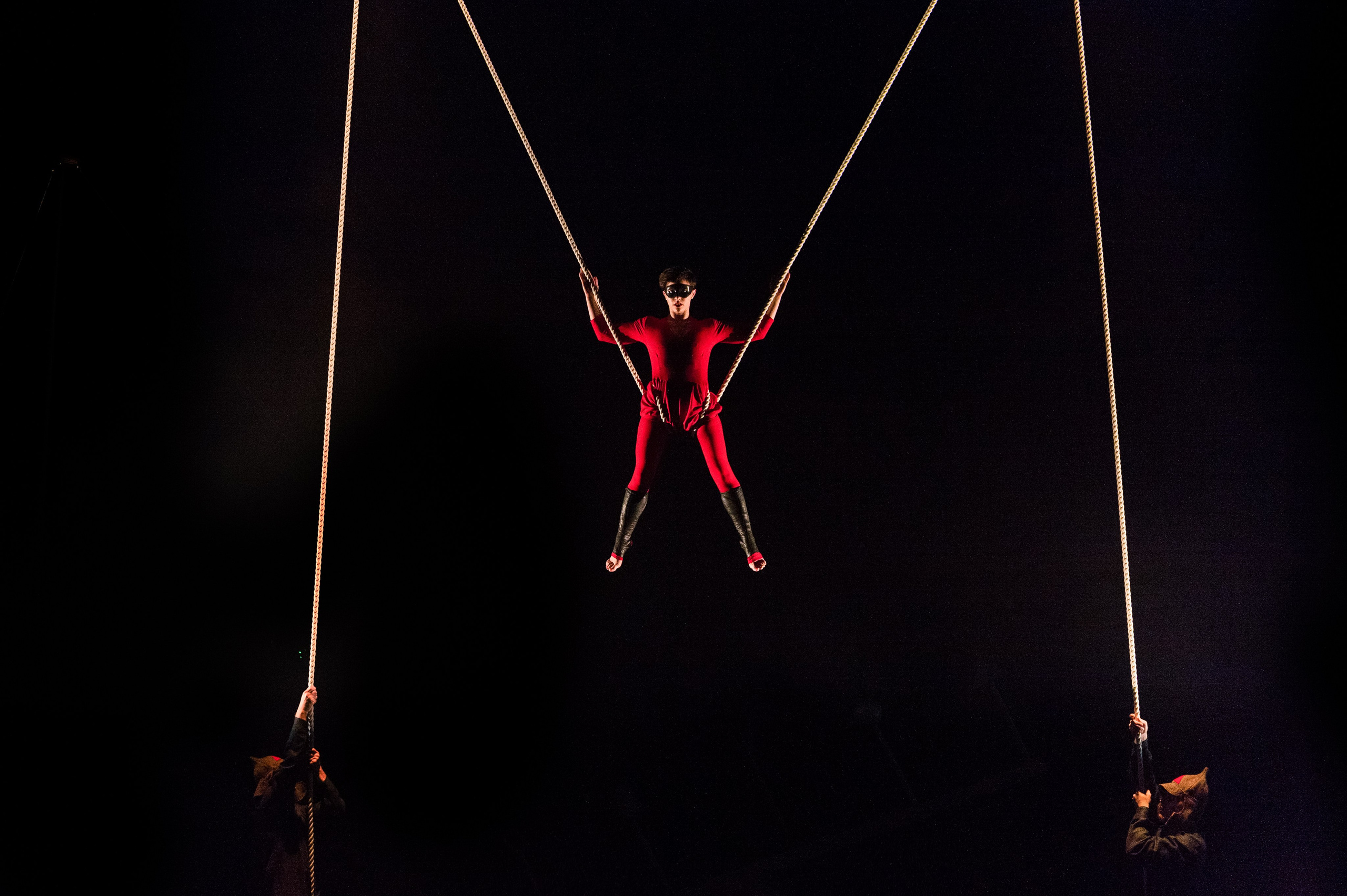 Тело авангарда. Фотограф Алиса Калинина