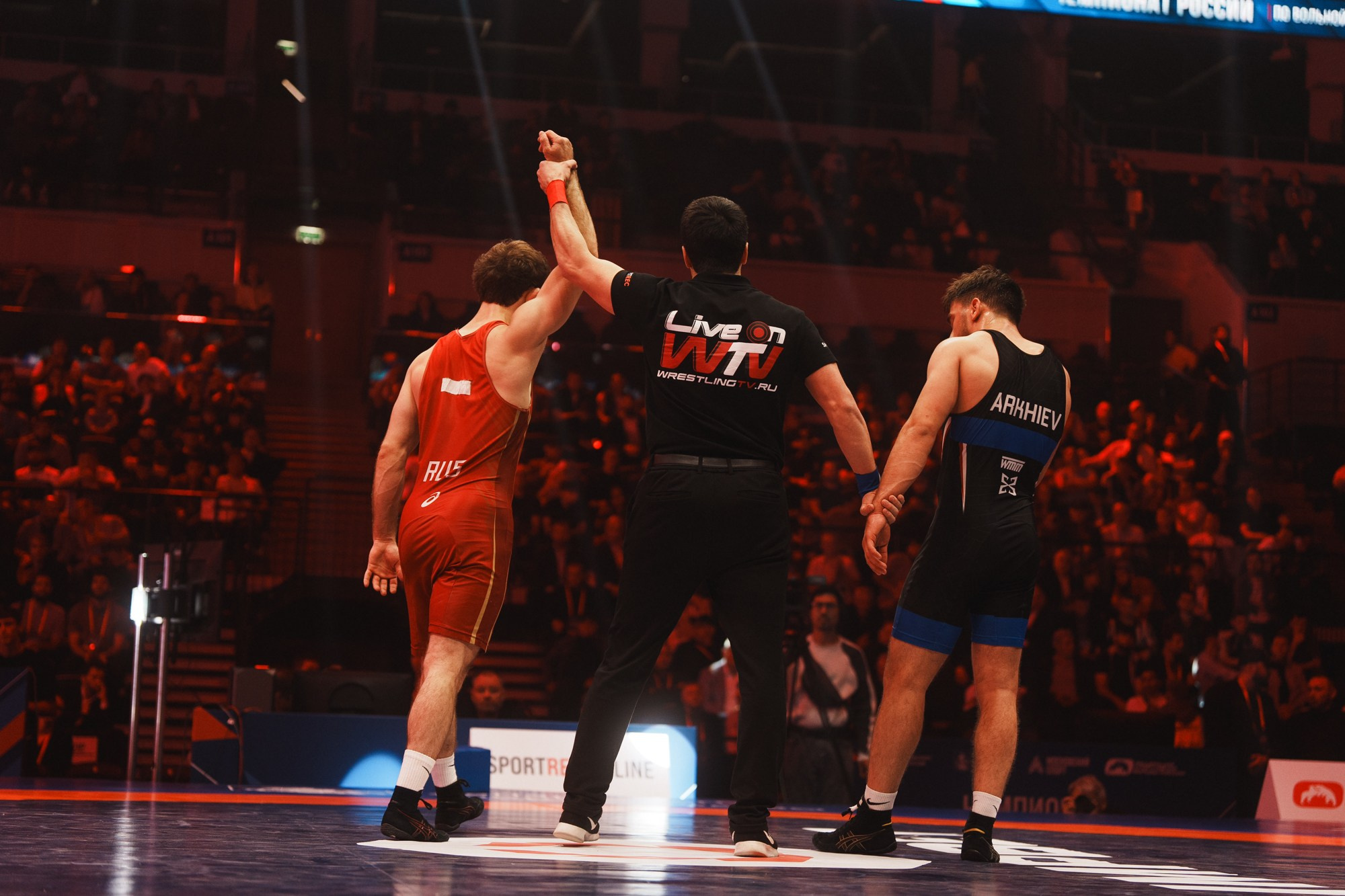 Чемпионат России по вольной борьбе 2025 (Москва). Zekons. Фото, видео, нейросети