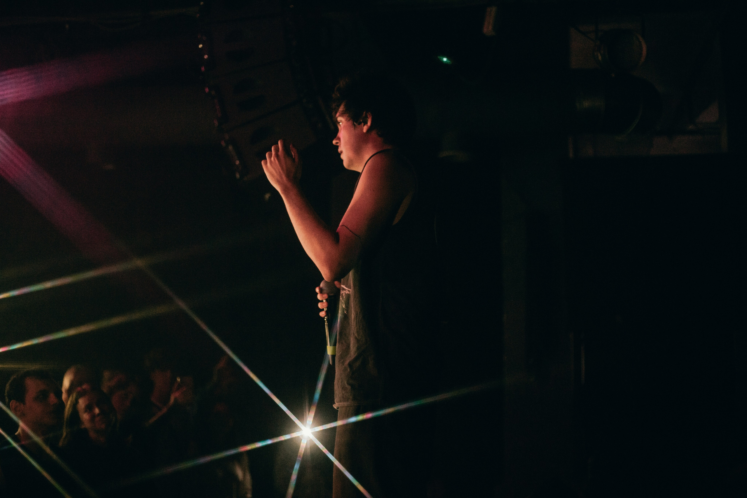 Тима ищет свет // werk. Главная