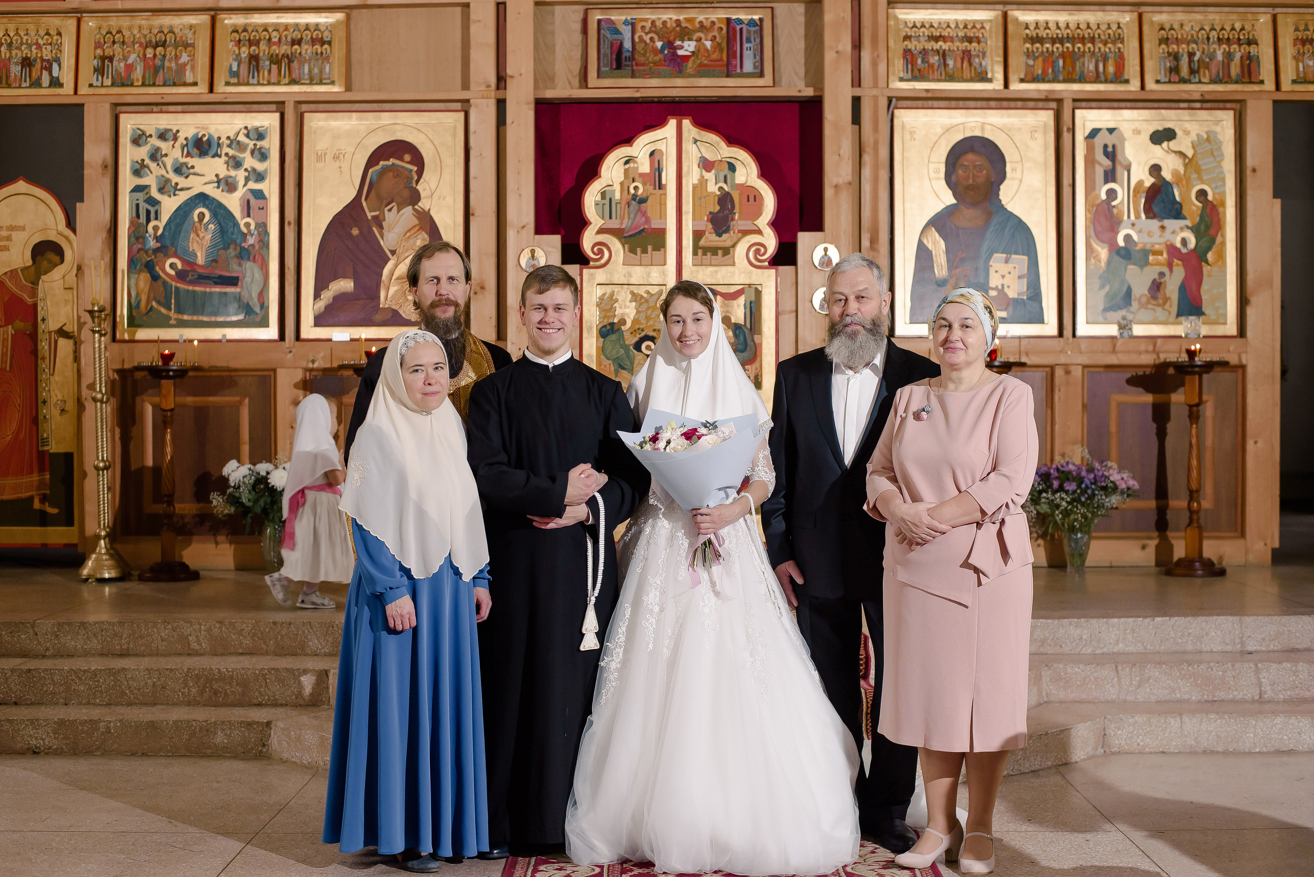 Артемий & Ольга (Санкт-Петербург, Троицкий храм). Семейный и свадебный фотограф в Санкт-Петербурге Серафима Смирнова