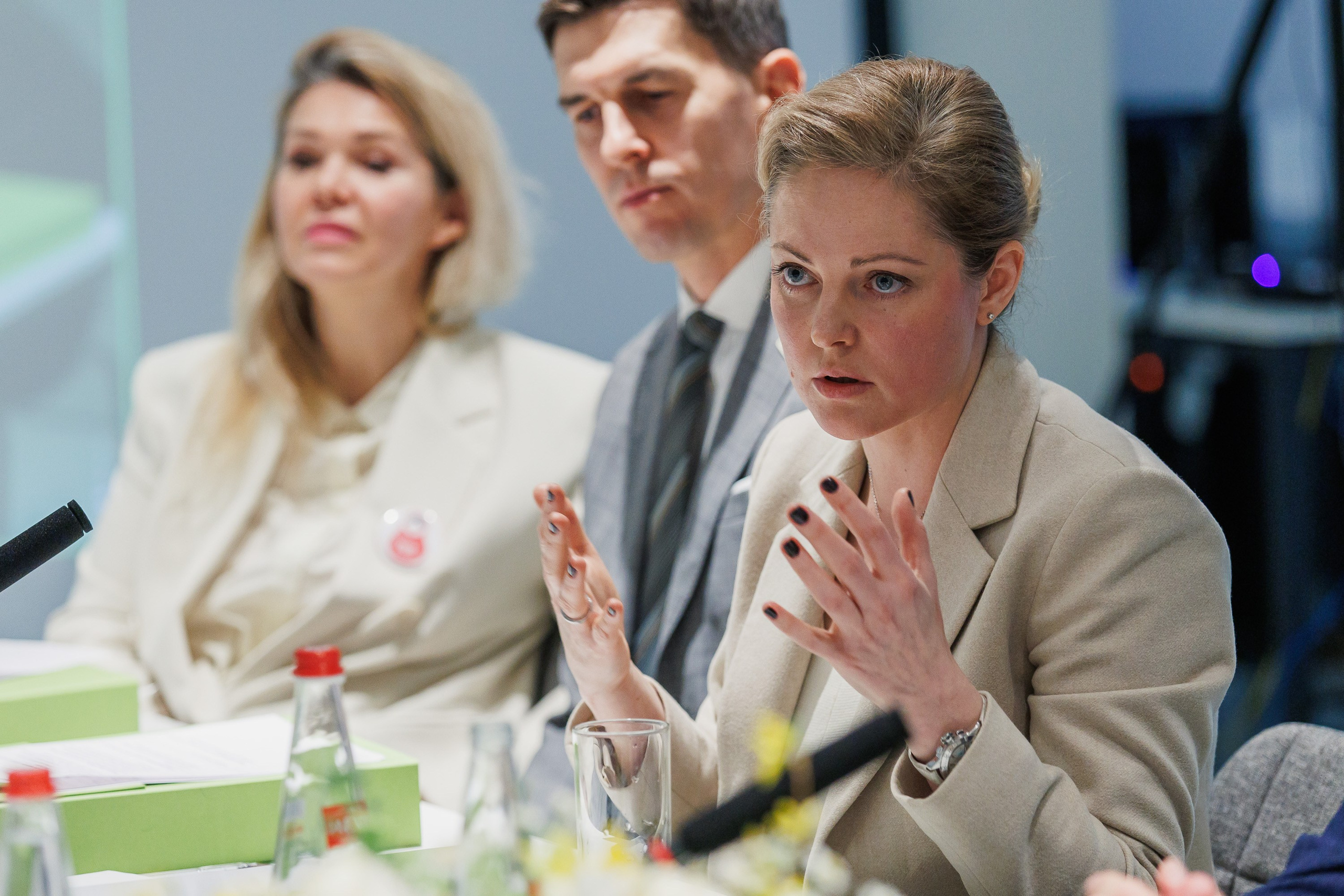 Экспертная дискуссия на тему: “Ответственный подход к созданию детского и семейного контента”. Photographer Danil Aykin