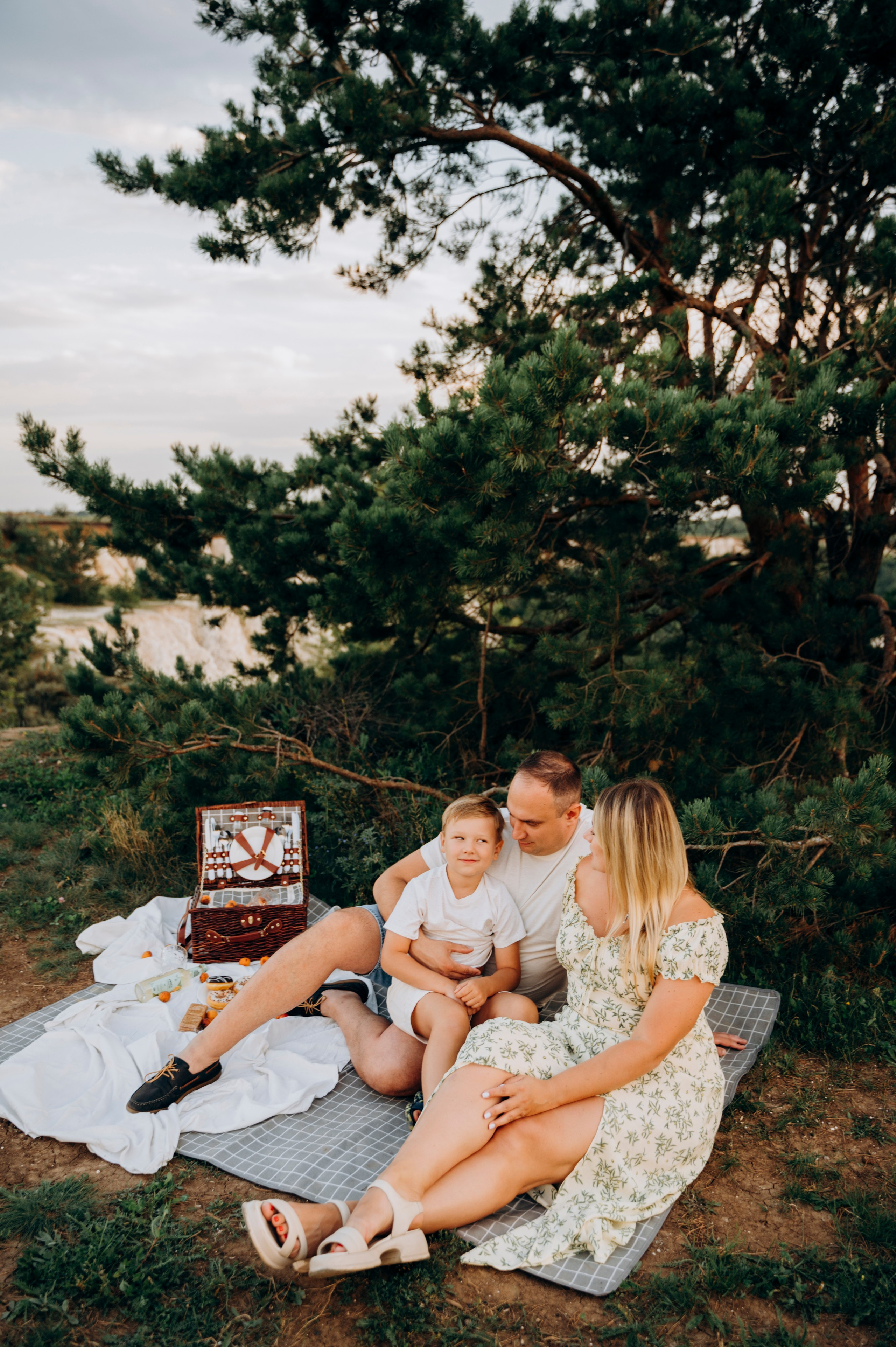 Семья — это место, где всегда светло. Семейный и детский фотограф Анастасия Монченко