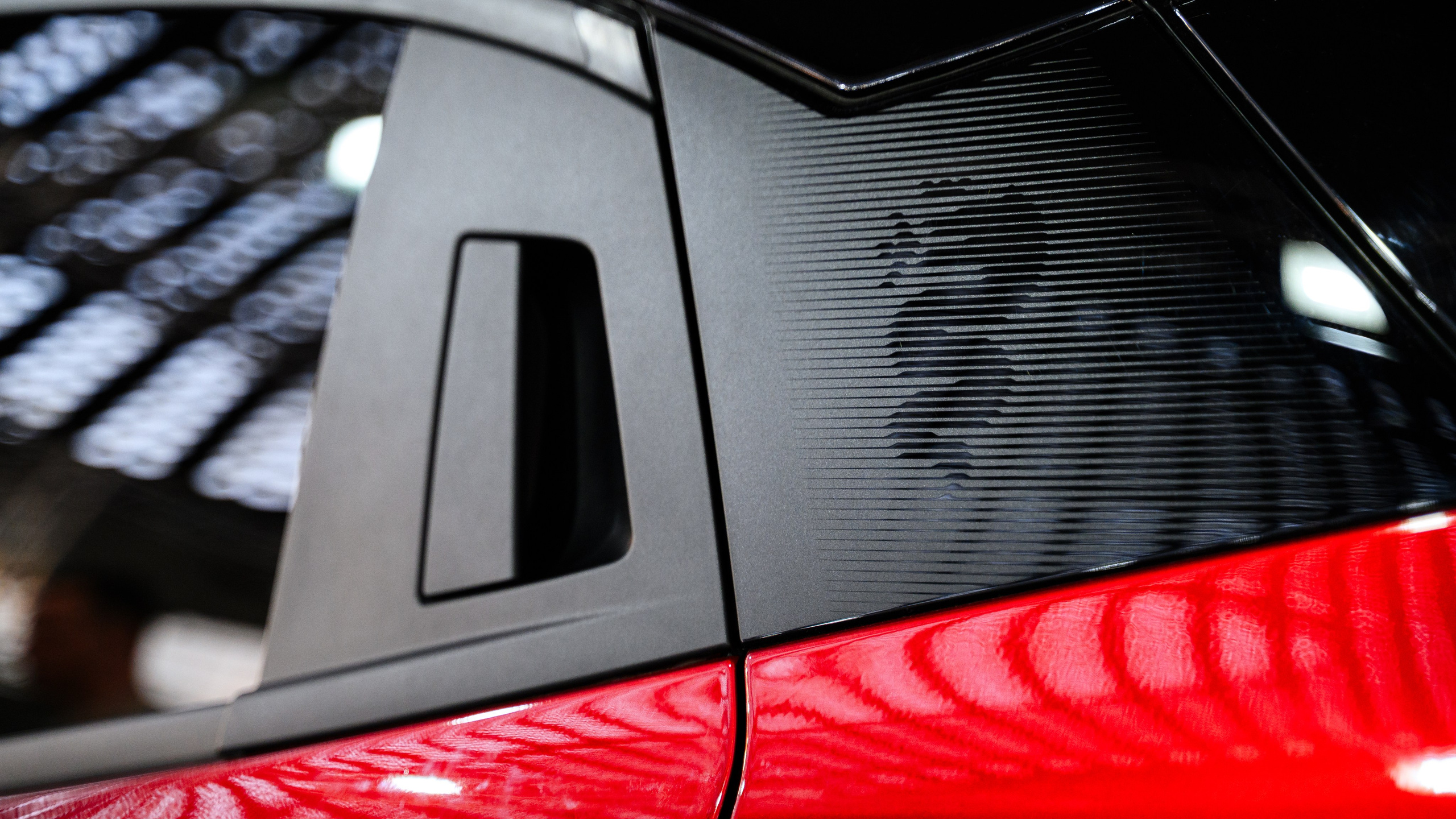 56-й Международный автосалон в Белграде. Елена Чеснокова спортивный фотограф во Владимире и Белграде