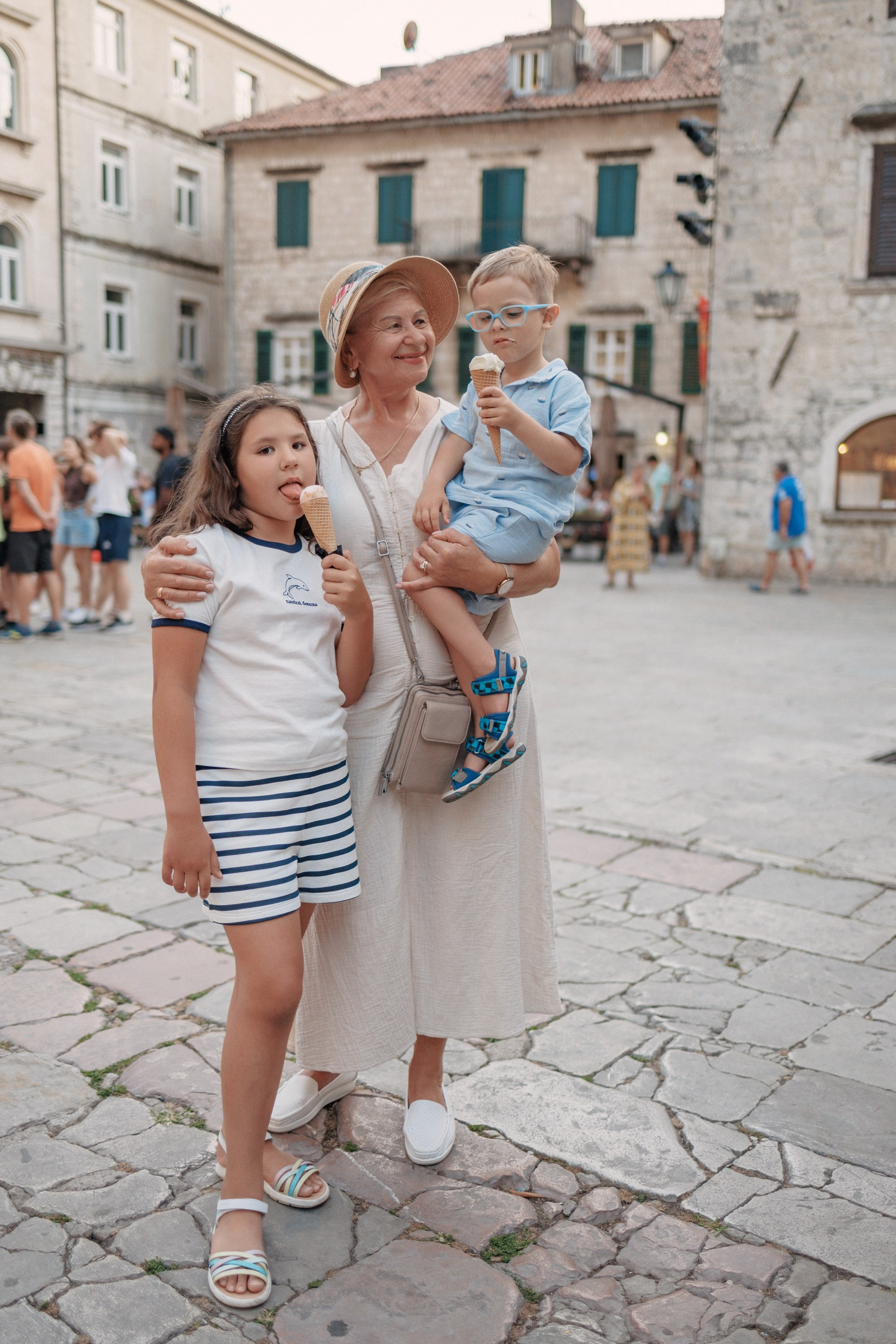 Family Photographer in Perast and Kotor, Montenegro. Fedor Lemeshko — Destination Wedding and Family Lifestyle photographer