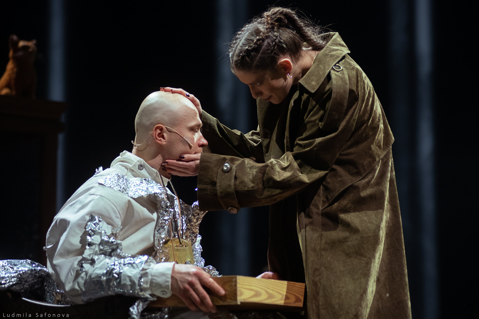 Гамлет. Режиссёр Андрей Гончаров. Гамлет Юра Борисов. Lucytheatre