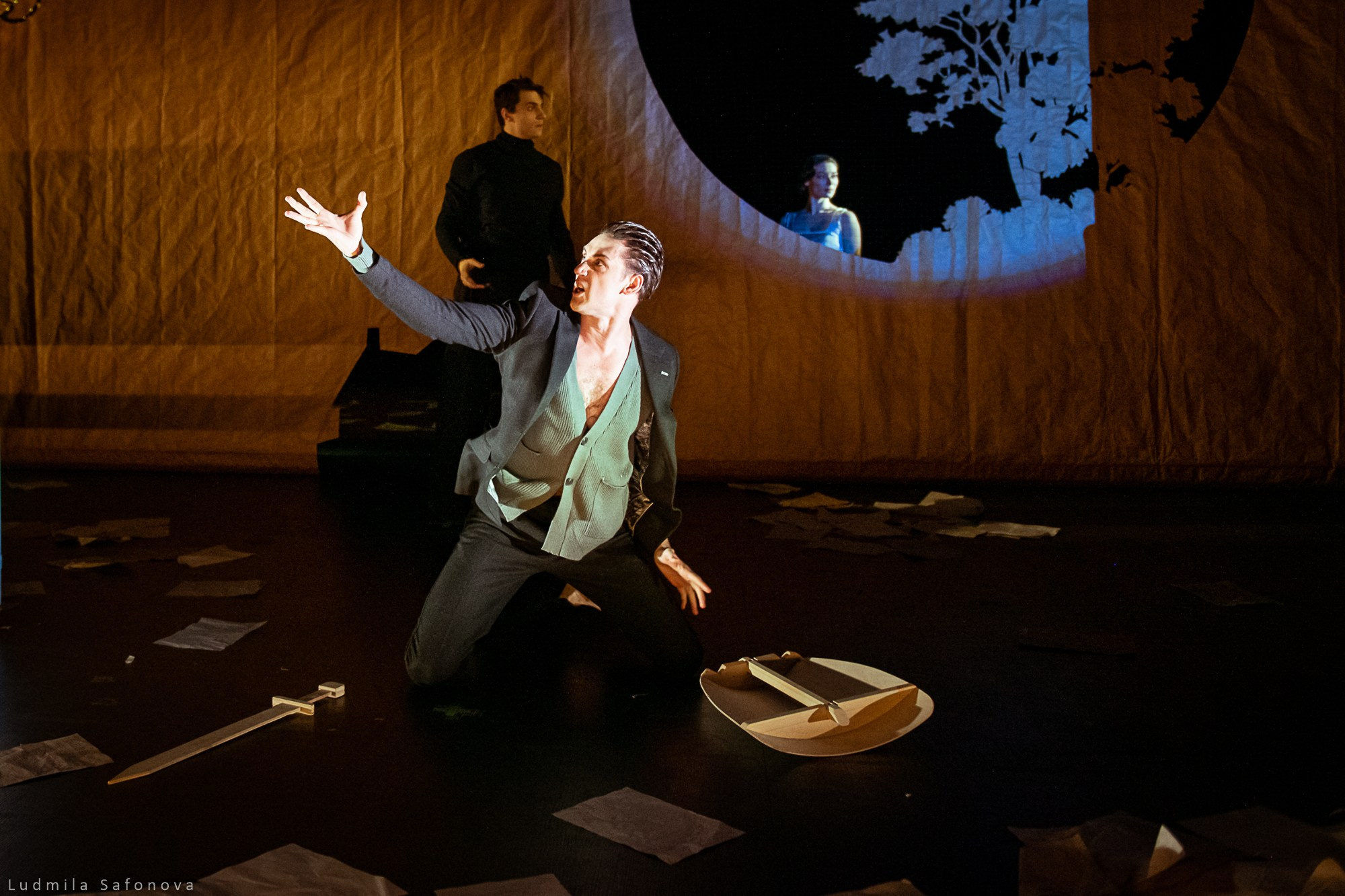 Театр Вахтангова. Говори со мной. Lucytheatre