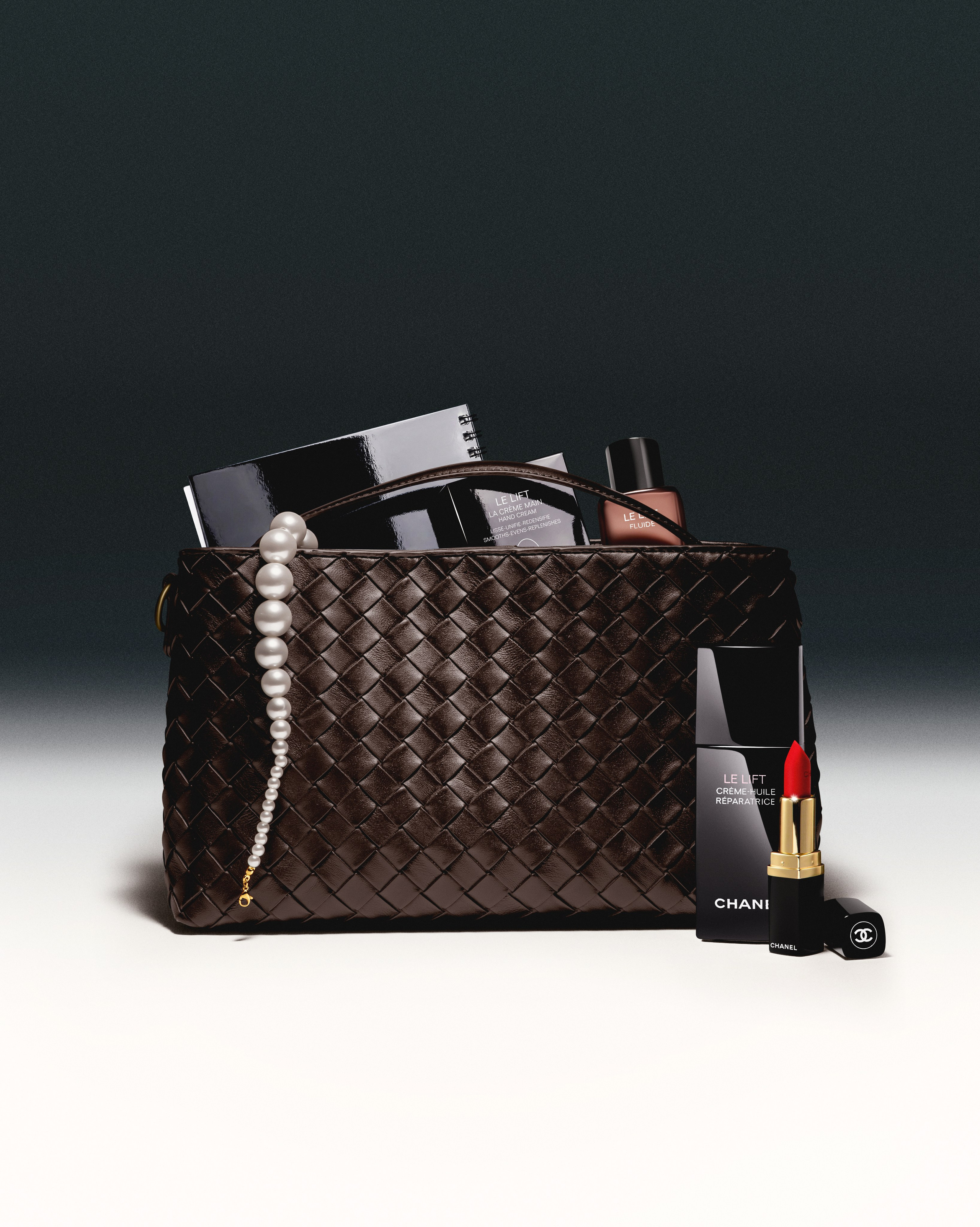 Фотосъемка декоративной косметики и парфюмерии. Маргарита Кузьмина, предметный фотограф Москва, Мытищи