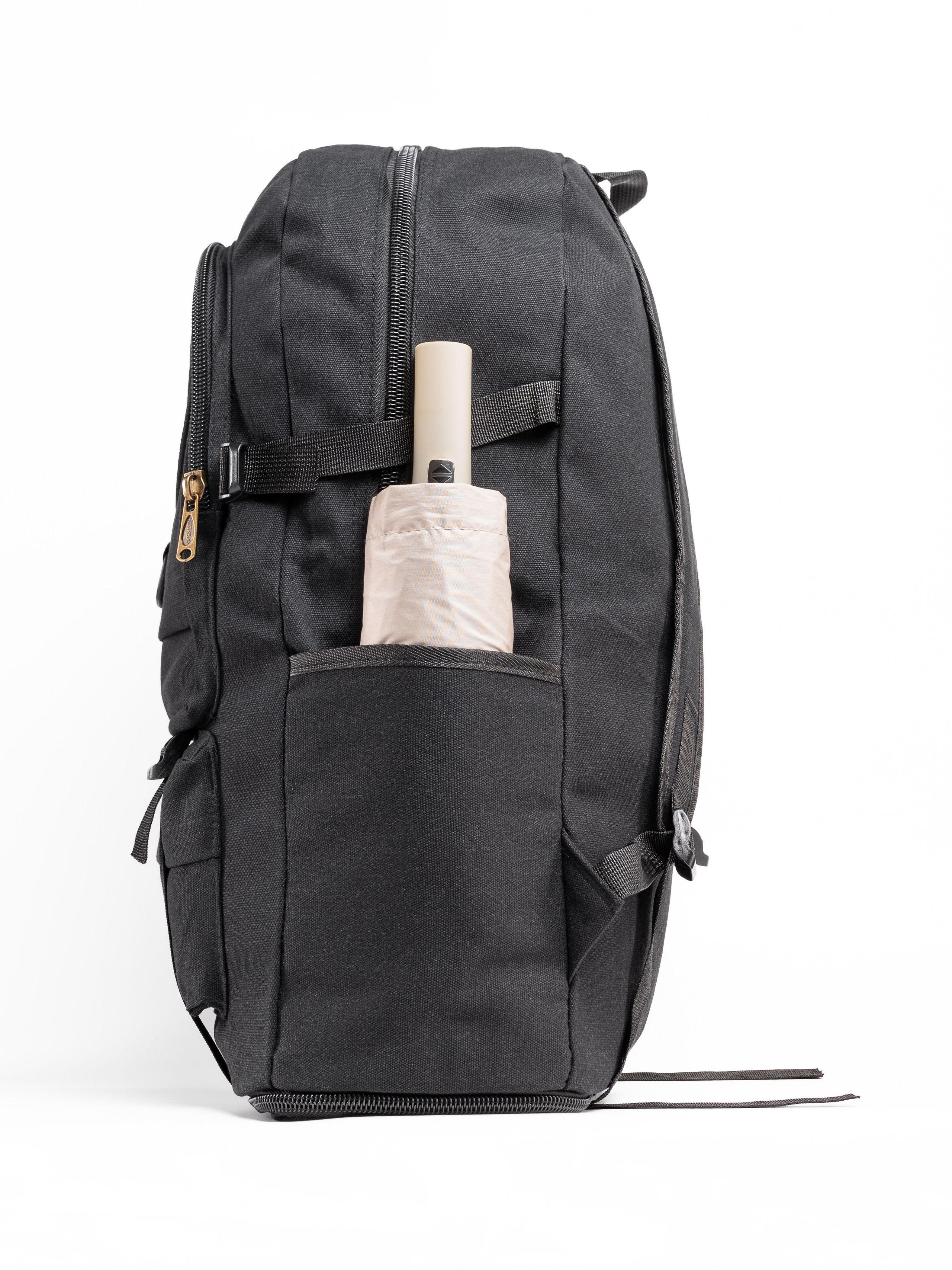 Большие и брезентовые рюкзаки серия 3. Предметный фотограф, фото для маркетплейсов Пятигорск, КМВ