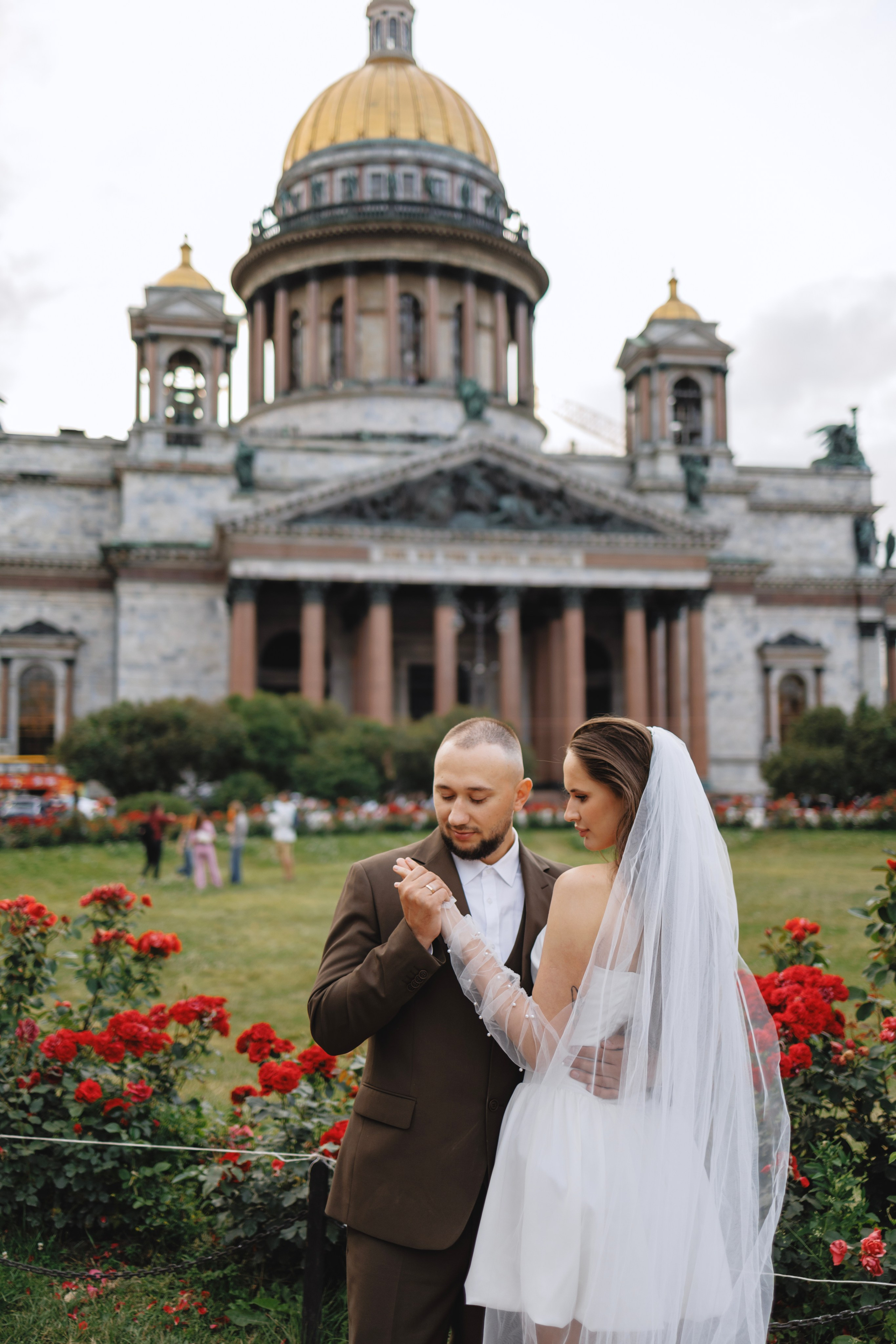 Руслан и Виолетта — Исаакий, Зимняя канавка. Боженова Елена фотограф Санкт-Петербург