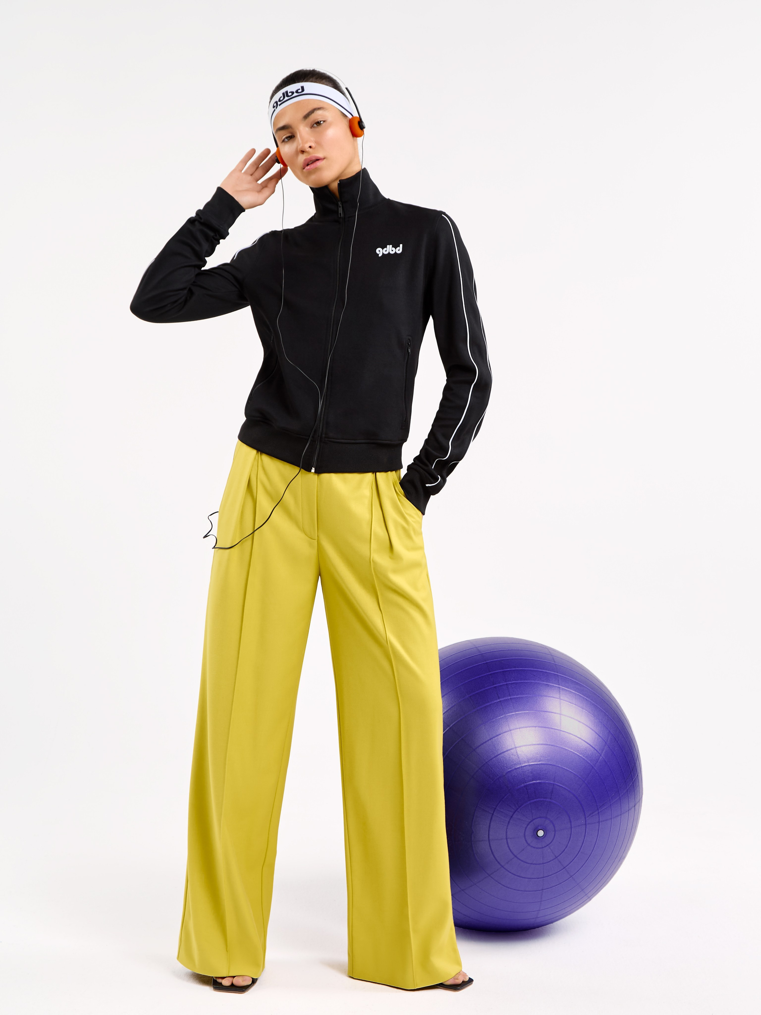 GDBD Lookbook. Фотограф для брендов в Москве Ксения Чупрунова