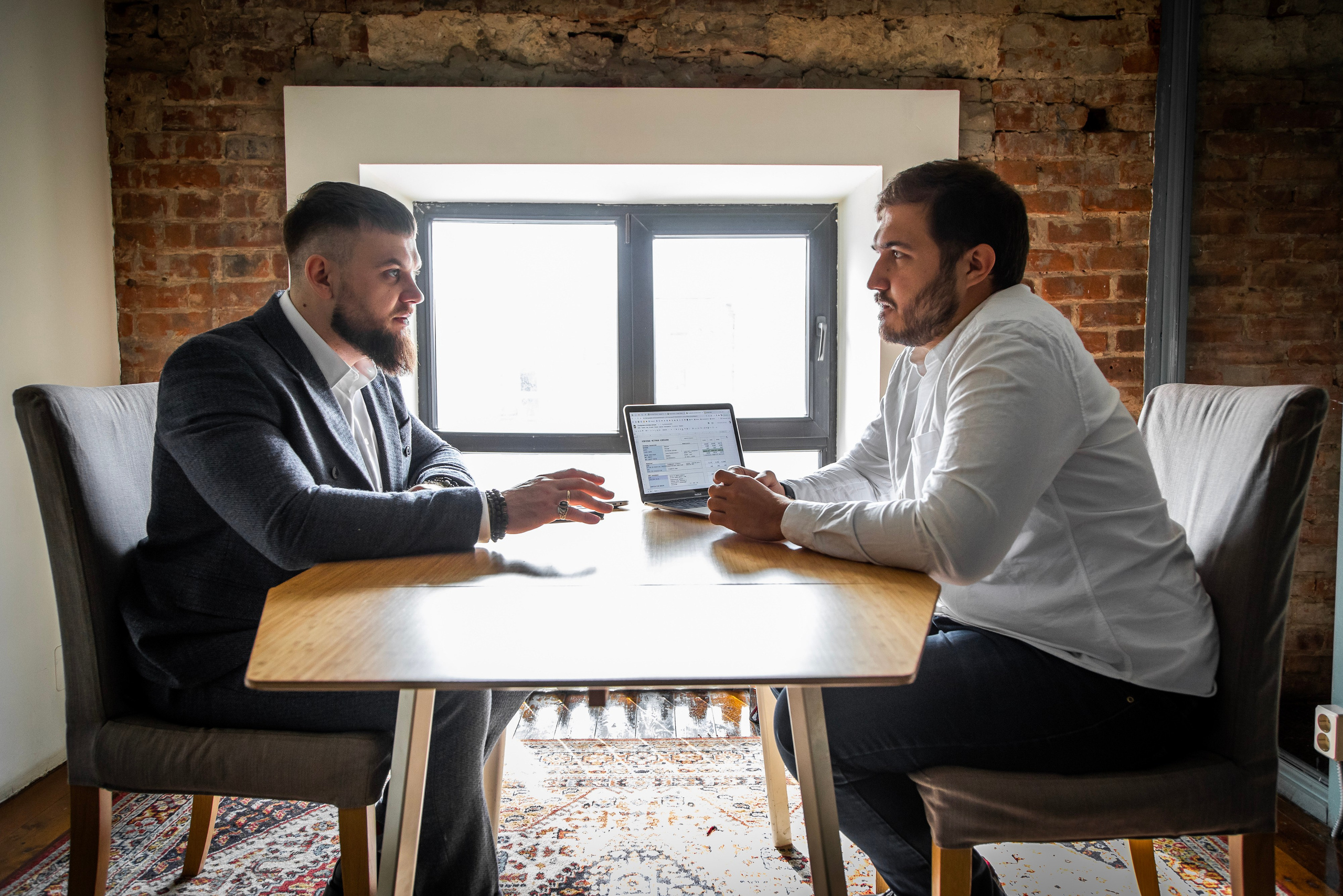 Фотосессия для бизнеса, контент для соцсетей, фото сотрудников. Свадебная, репортажная и бизнес съёмка в Ростове-на-Дону