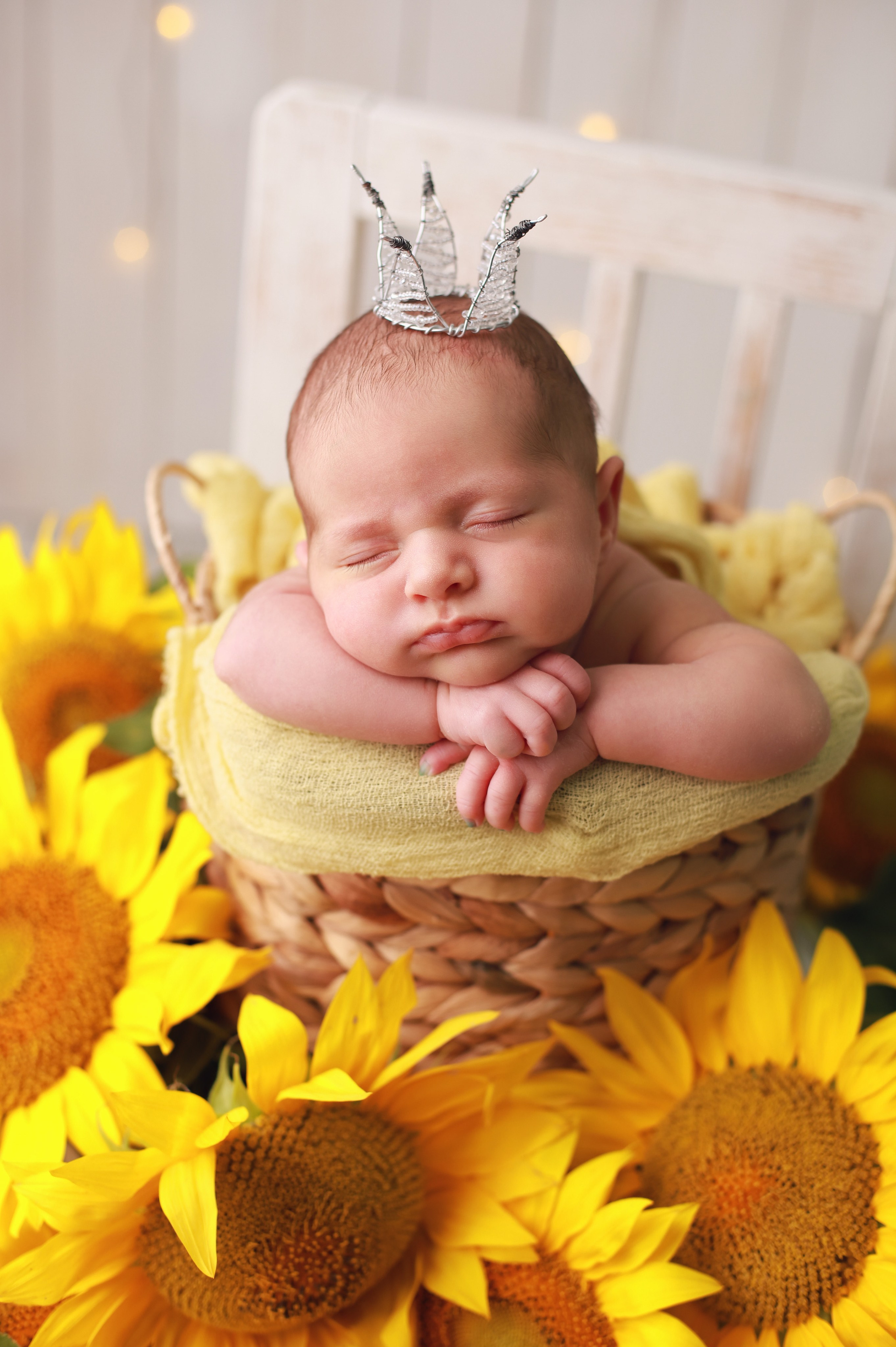 Мия. Фотограф новорожденных в г. Россошь Виктория Нечепуренко