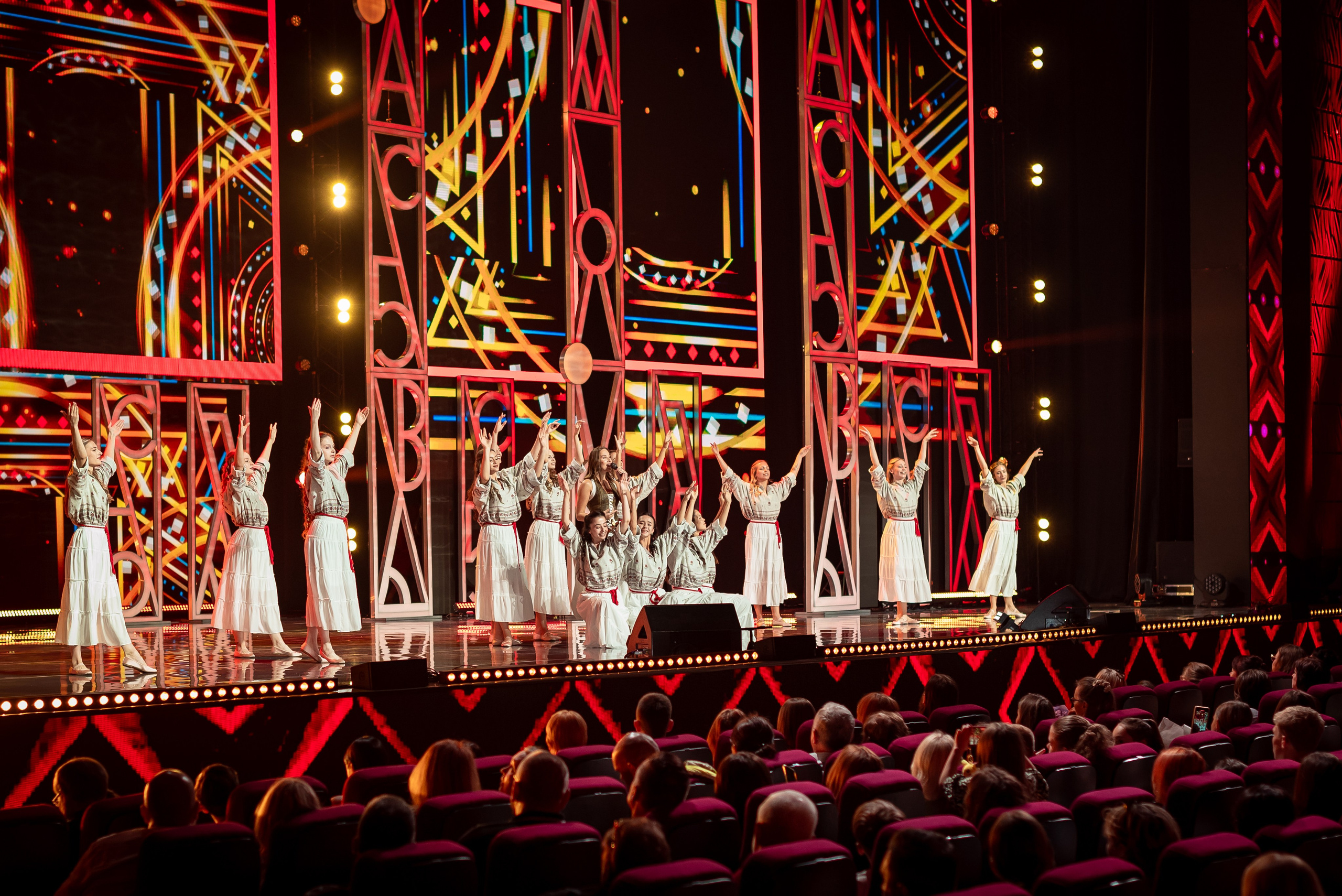 День знаний. КЗ Москва. Фотограф Карина Шарова Москва