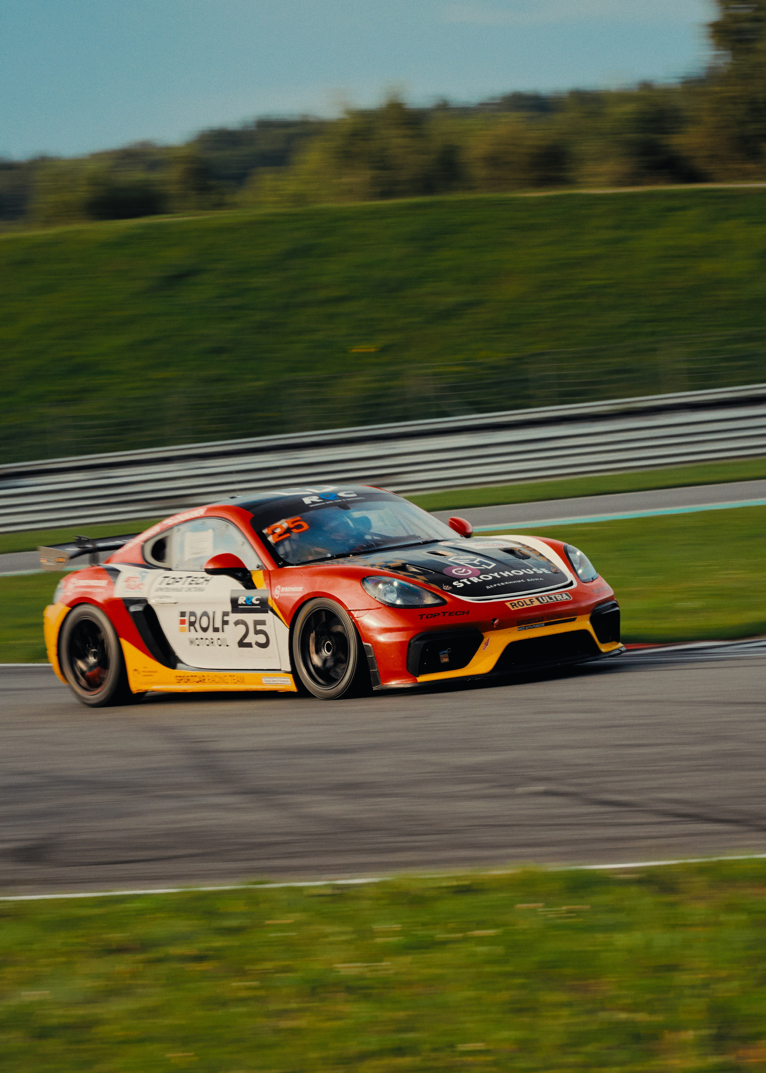 REC 2025. Автомобильный и коммерческий фотограф Москва