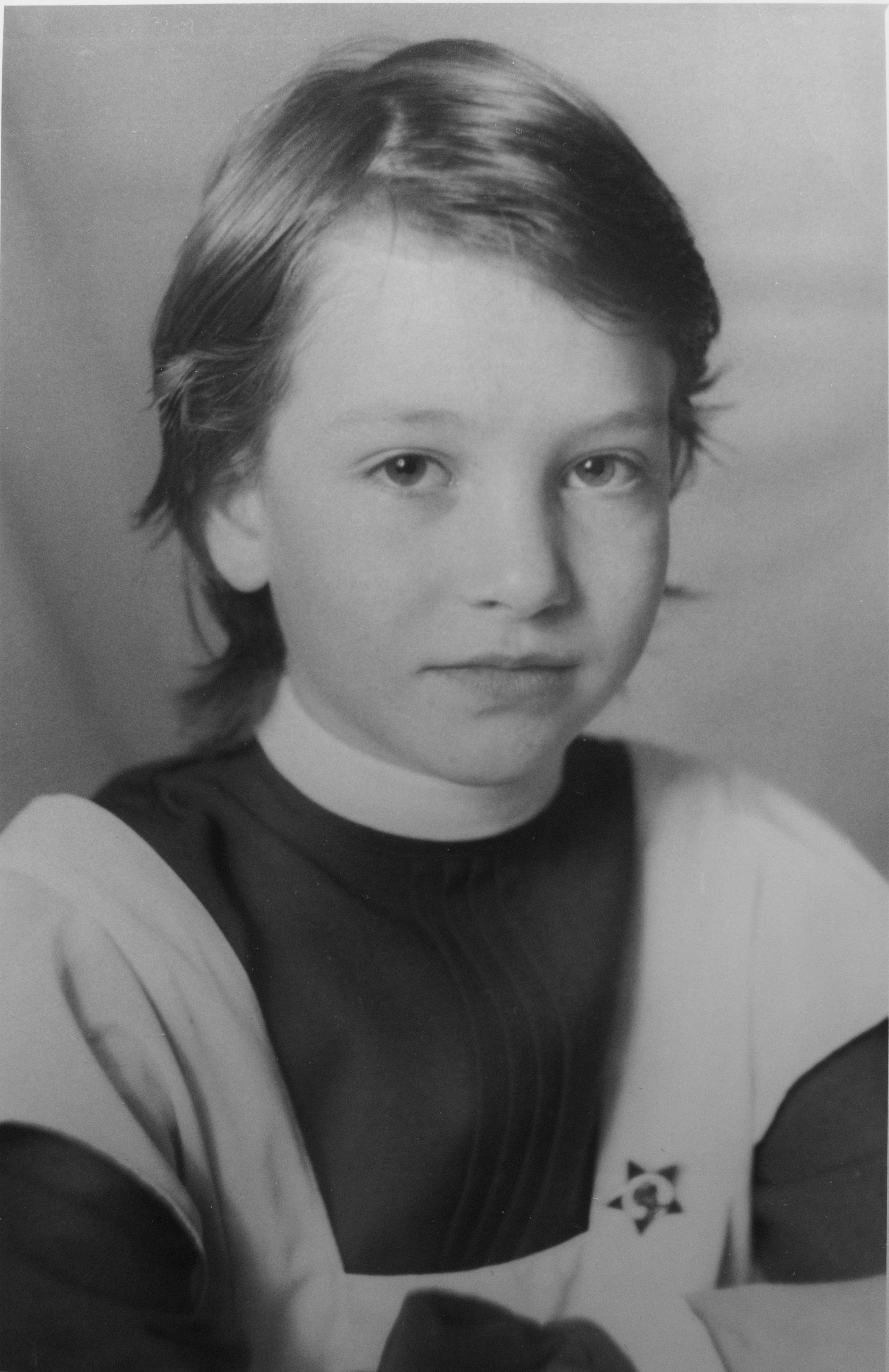 Личные фото. Школьные выпускные альбомы в Москве Марина Николаева