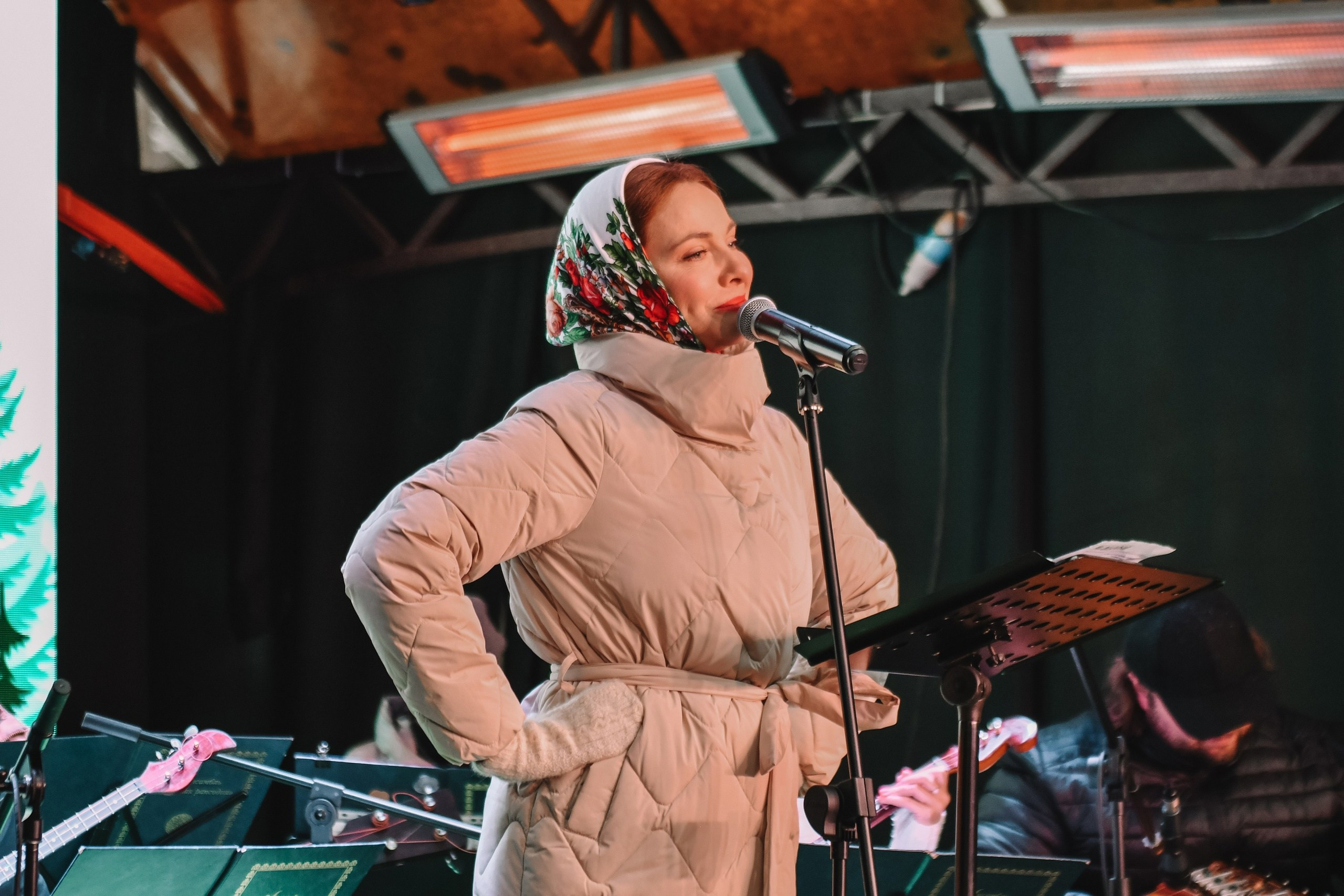 10 сосновых шишек. Kirillova Studio — мастерская декора и событий Юли Кирилловой