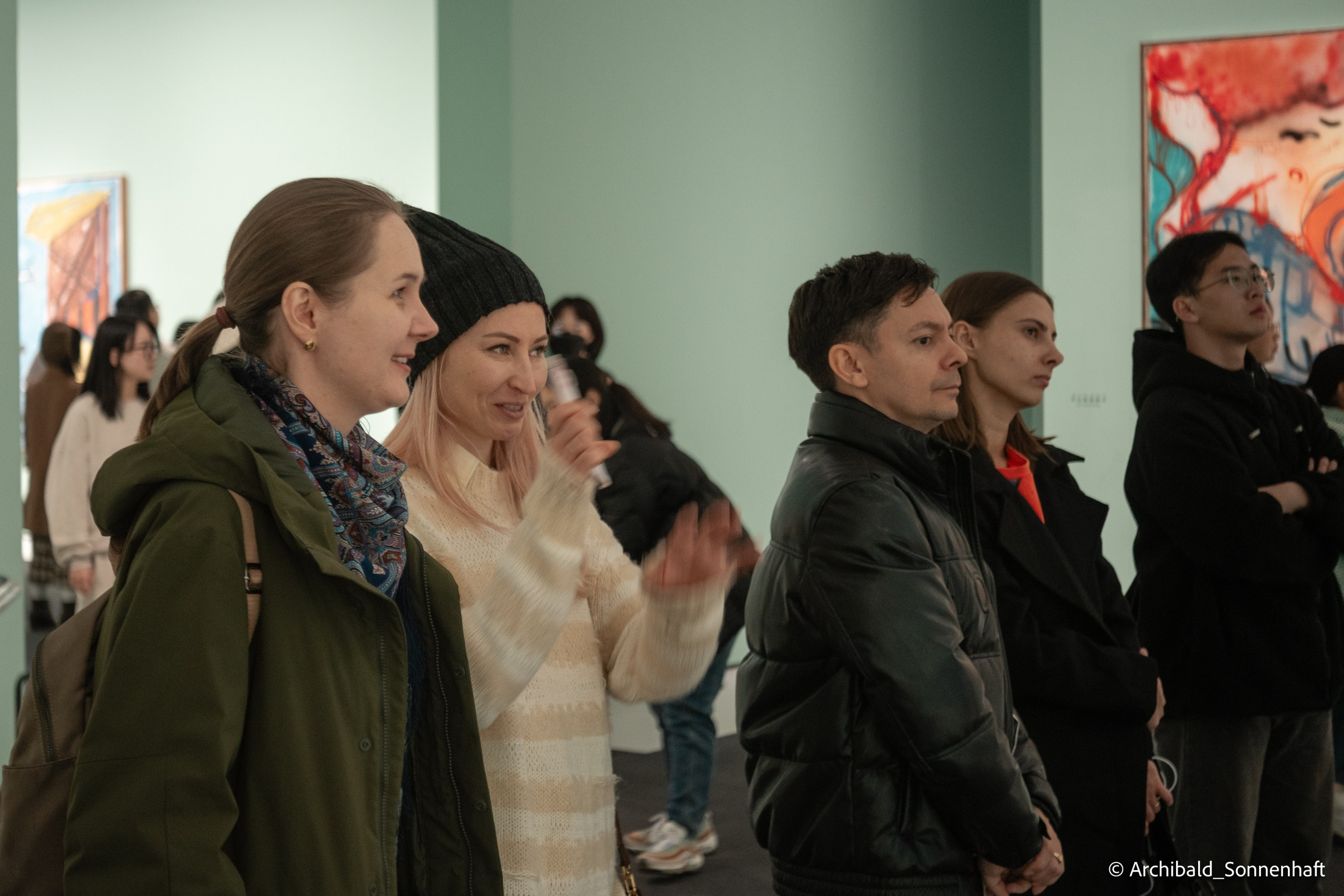 Walking in GZ, sunday. Photographer in Guangzhou, China. Archibald Sonnenhaft