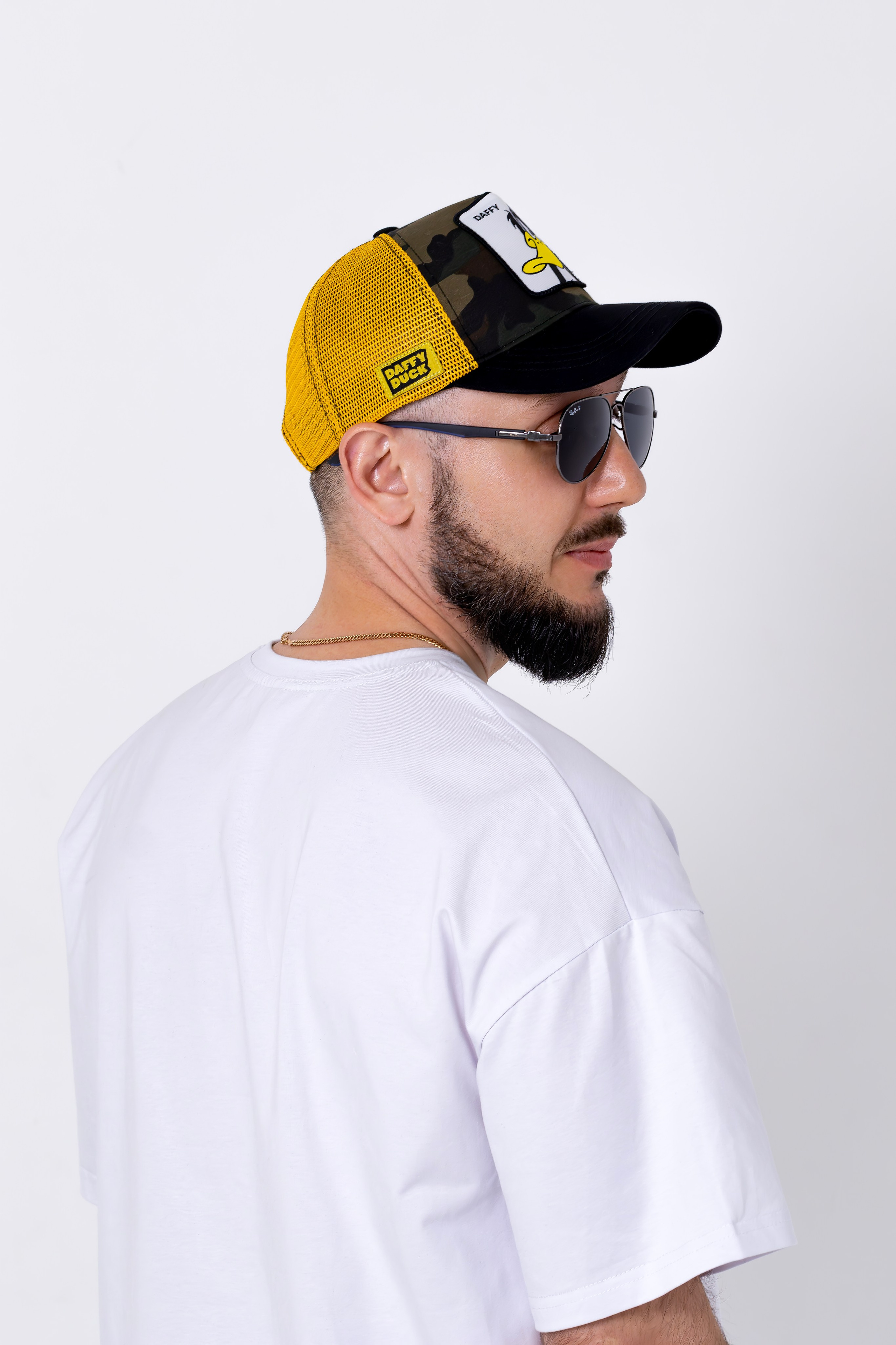 Кепка Даффи. Фотограф ювелирных украшений в Санкт-Петербурге Воробьева Мария