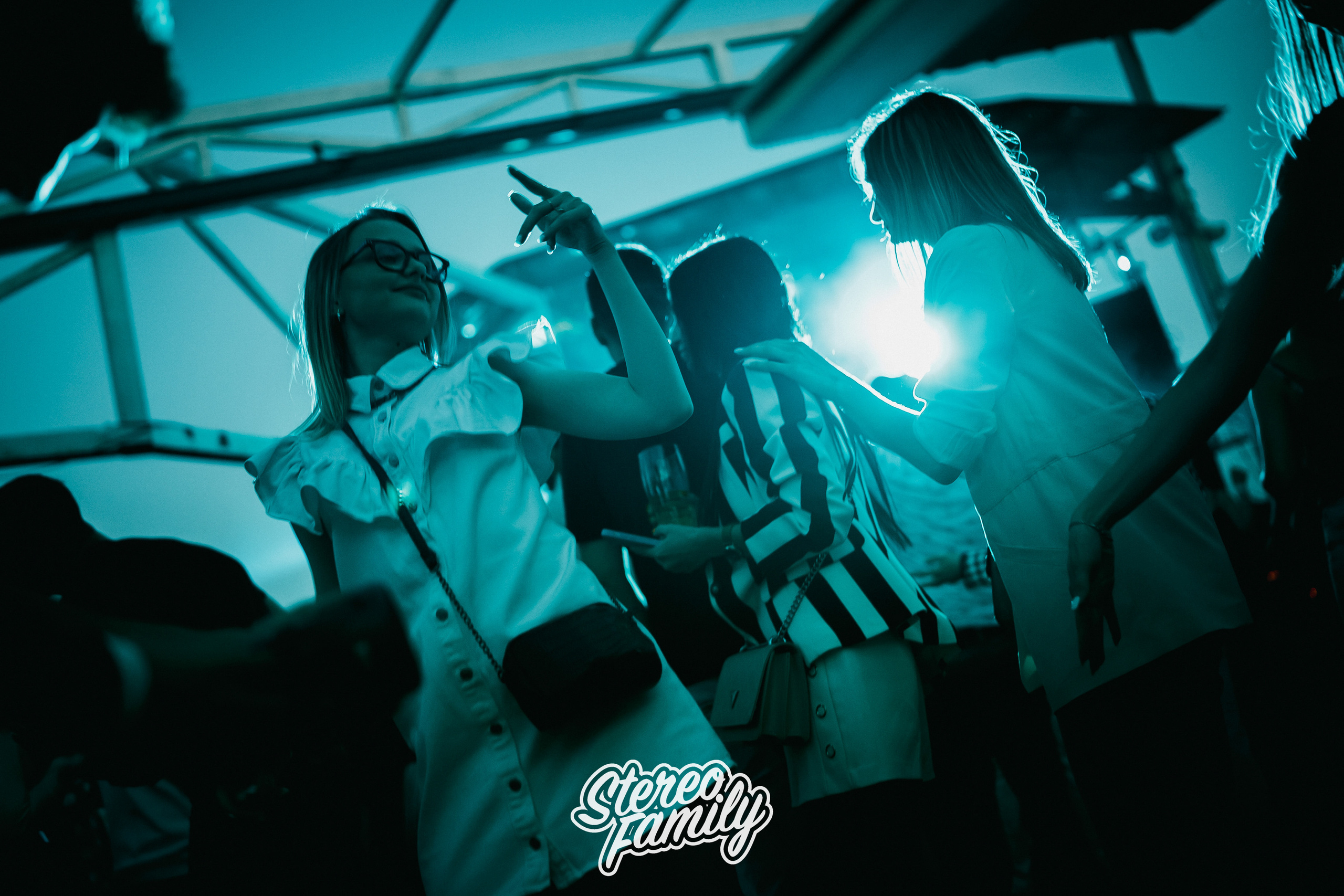 Stereoporno at Fantomas Rooftop. Репортажный (клубный) фотограф в Москве