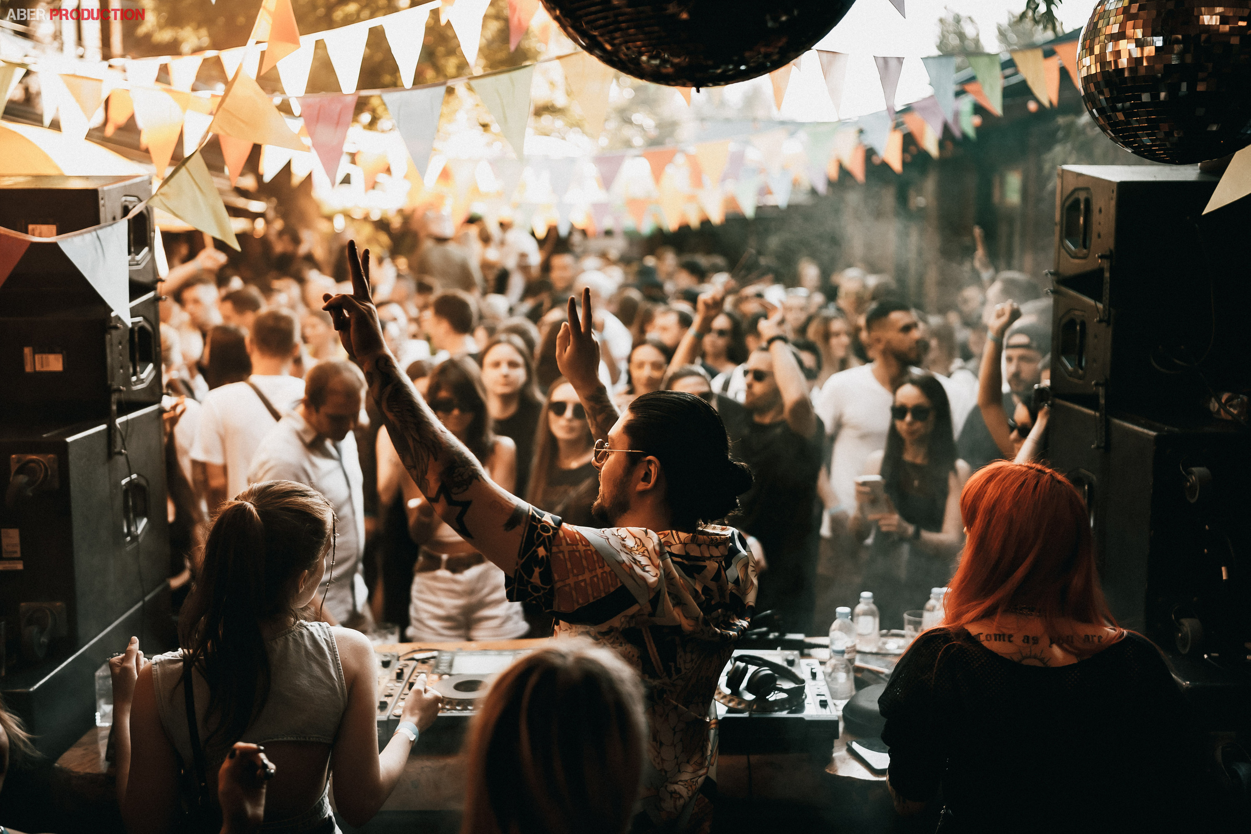 Applique 5_YEARS. Club Reportage Photographer in Moscow