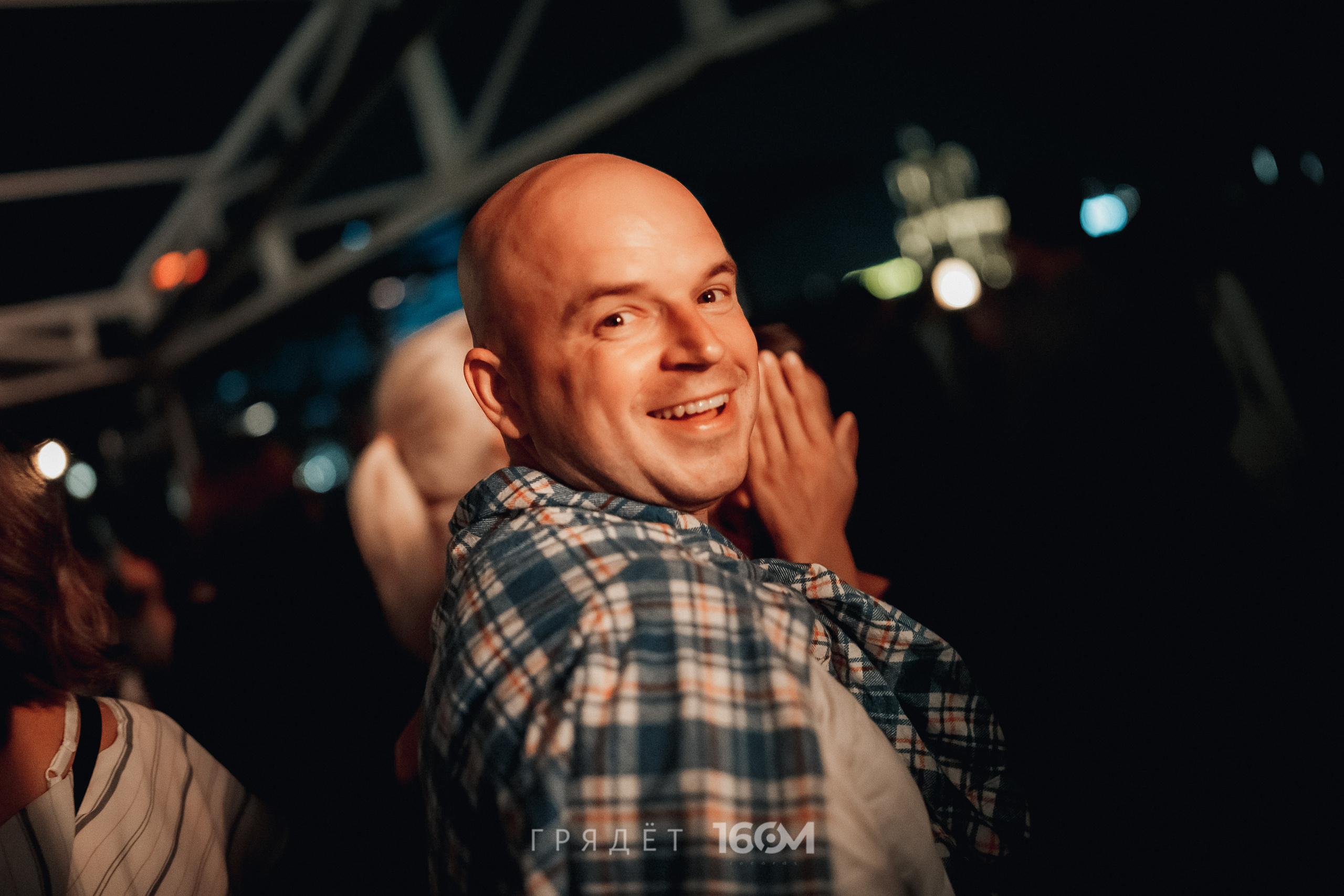 16 Om & Gryadet. Репортажный (клубный) фотограф в Москве