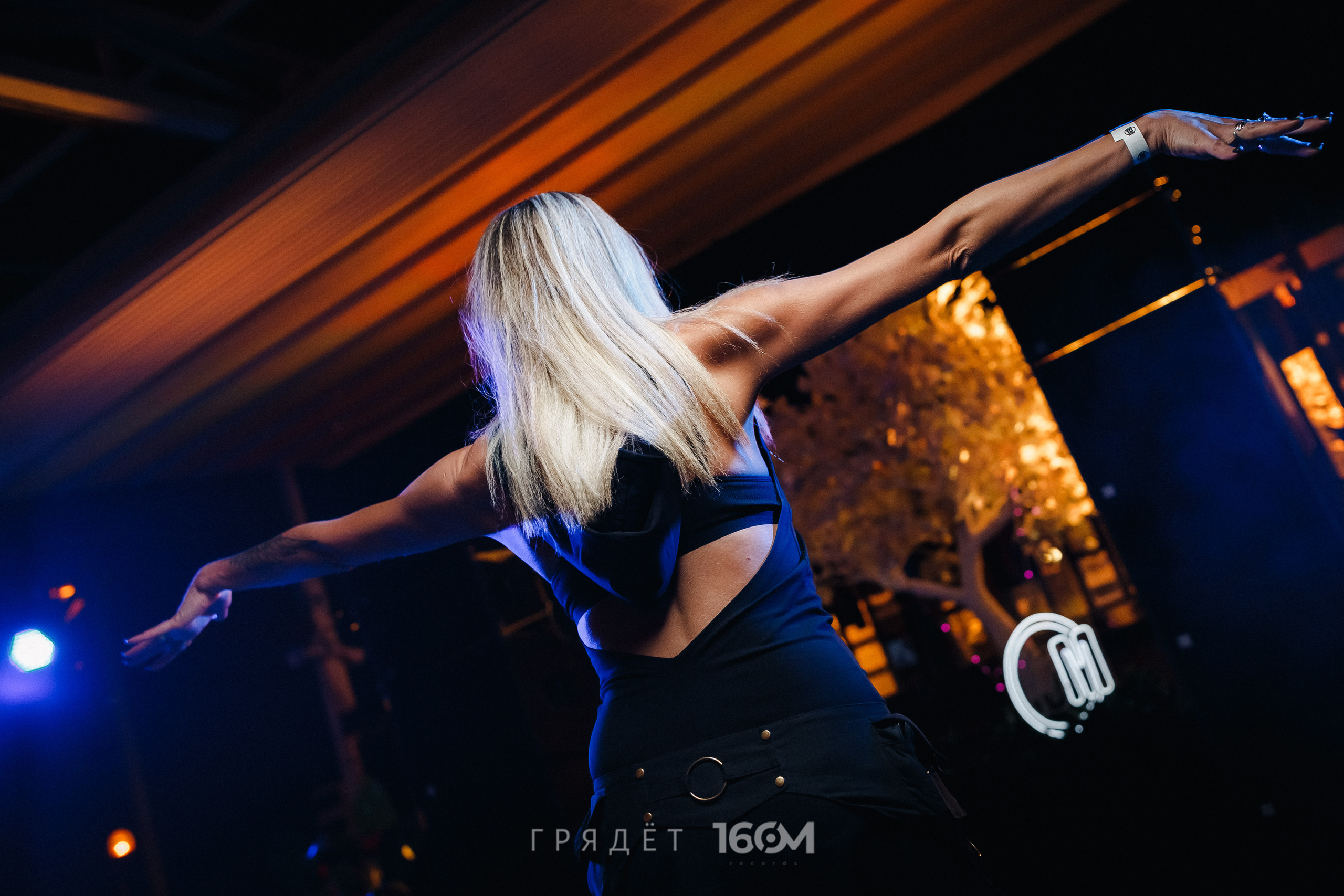 16 Om & Gryadet. Репортажный (клубный) фотограф в Москве