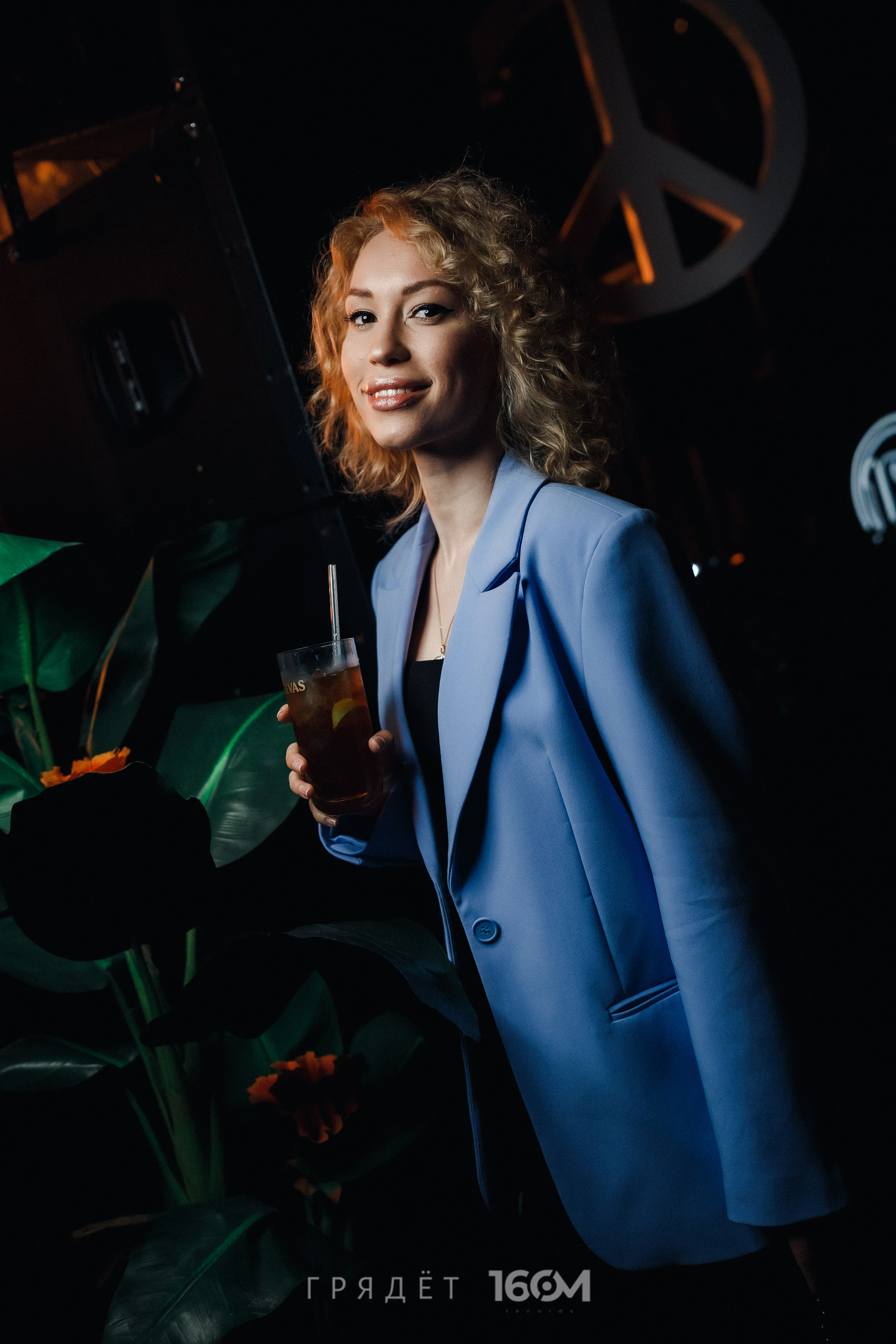 16 Om & Gryadet. Репортажный (клубный) фотограф в Москве