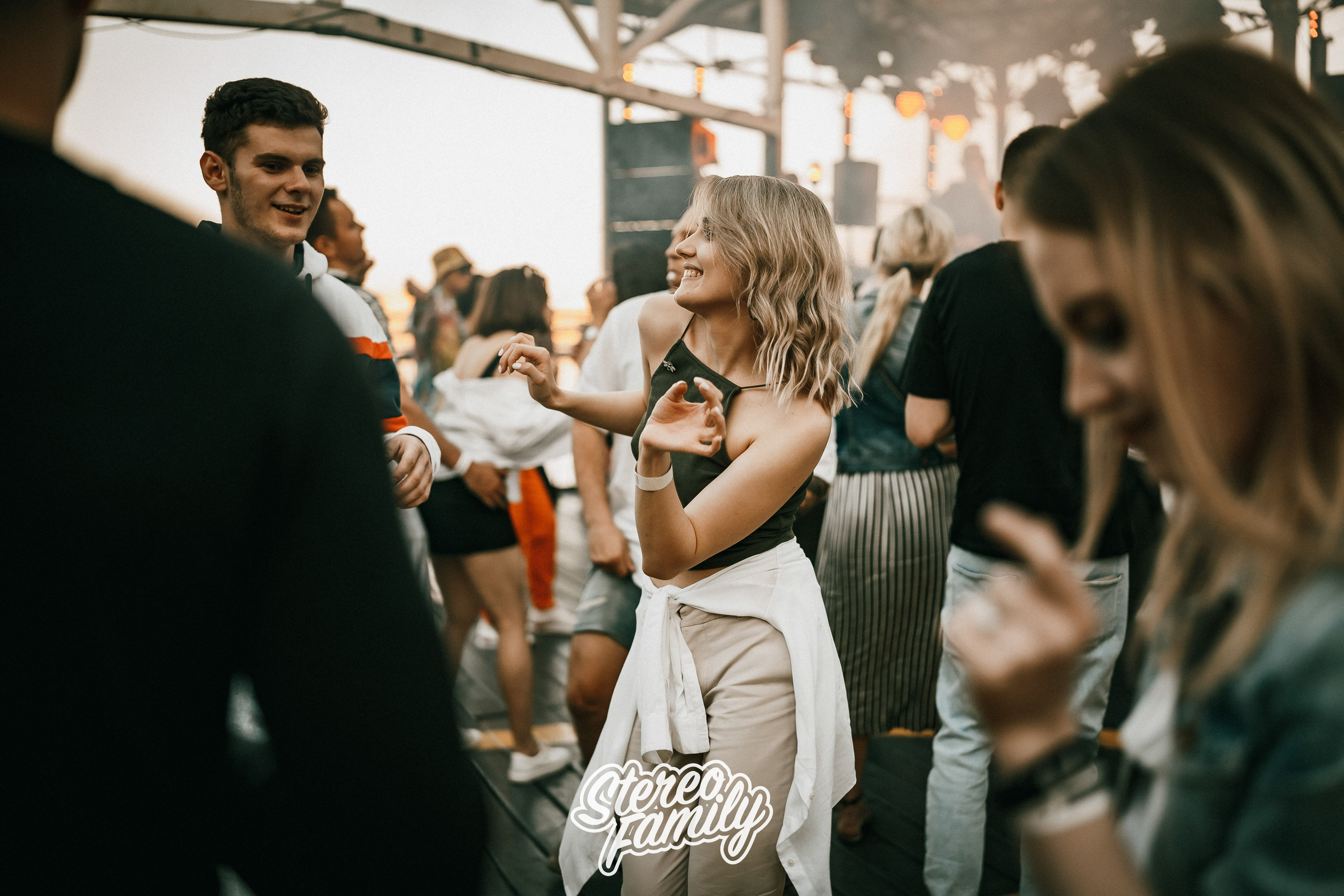 Stereoporno at Fantomas Rooftop. Репортажный (клубный) фотограф в Москве