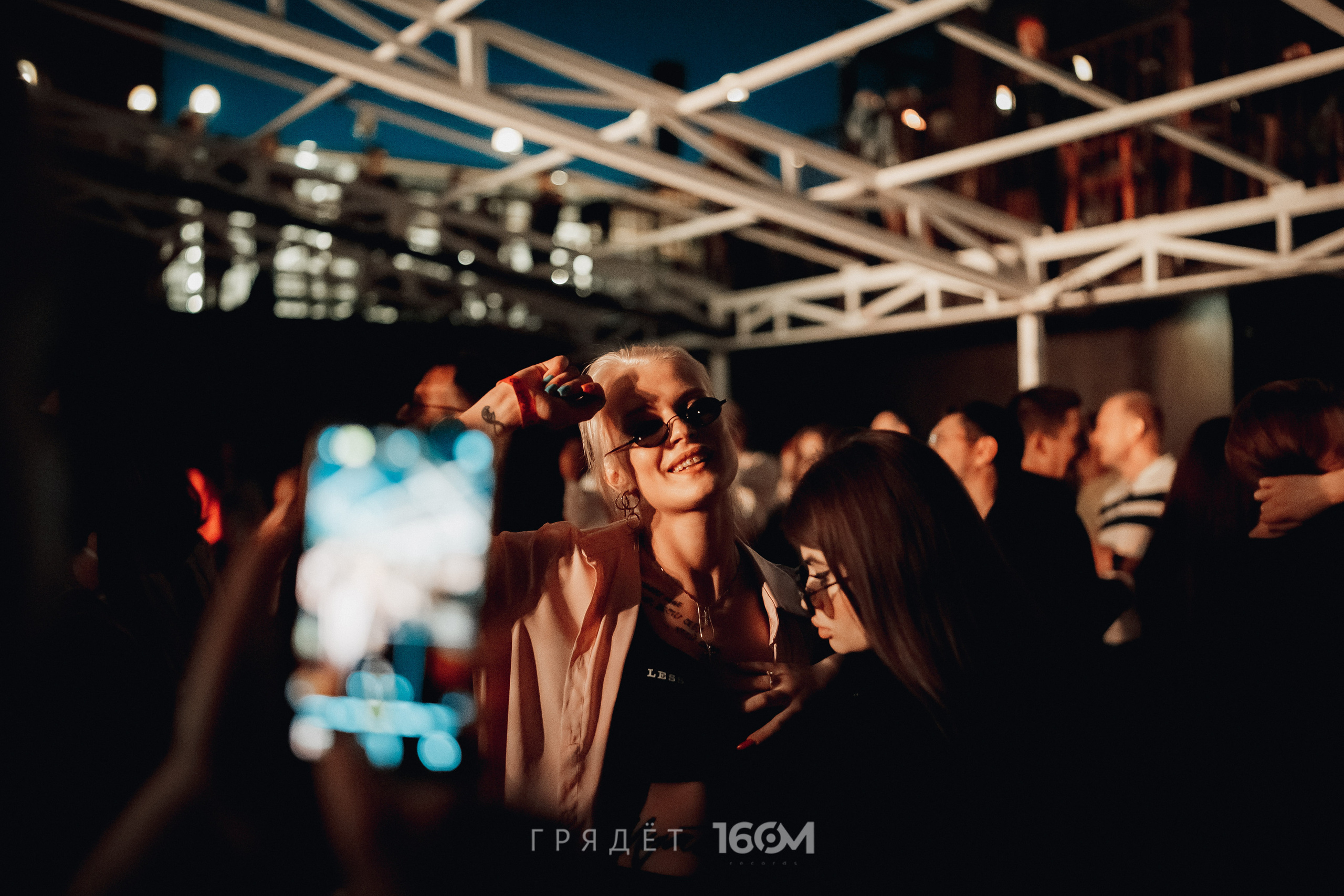 16 Om & Gryadet. Репортажный (клубный) фотограф в Москве