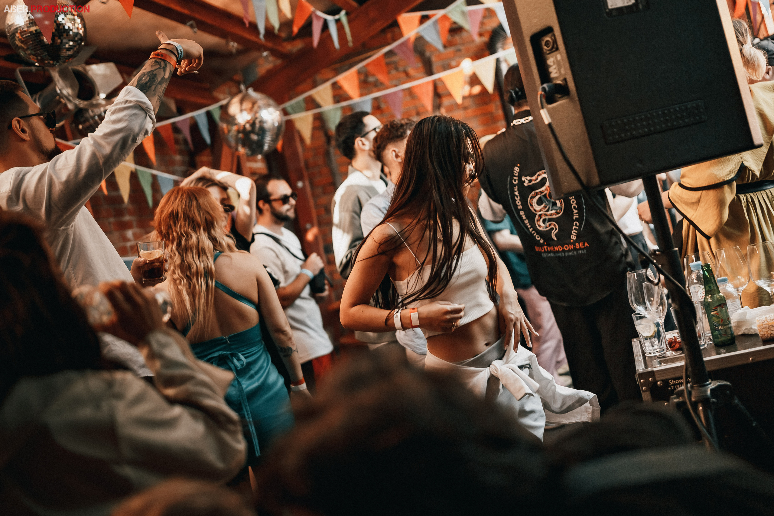 Applique 5_YEARS. Club Reportage Photographer in Moscow