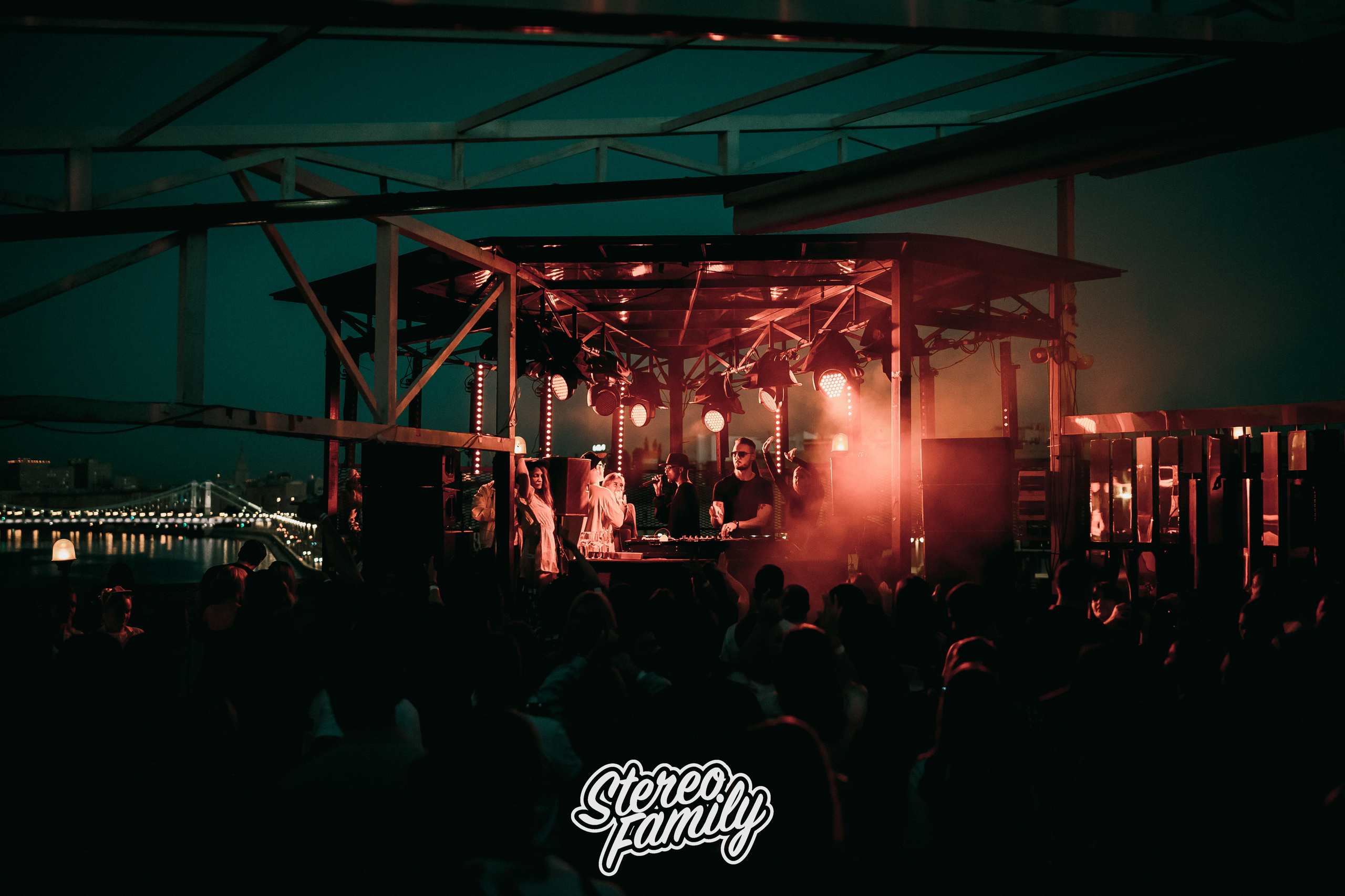 Stereoporno at Fantomas Rooftop. Репортажный (клубный) фотограф в Москве