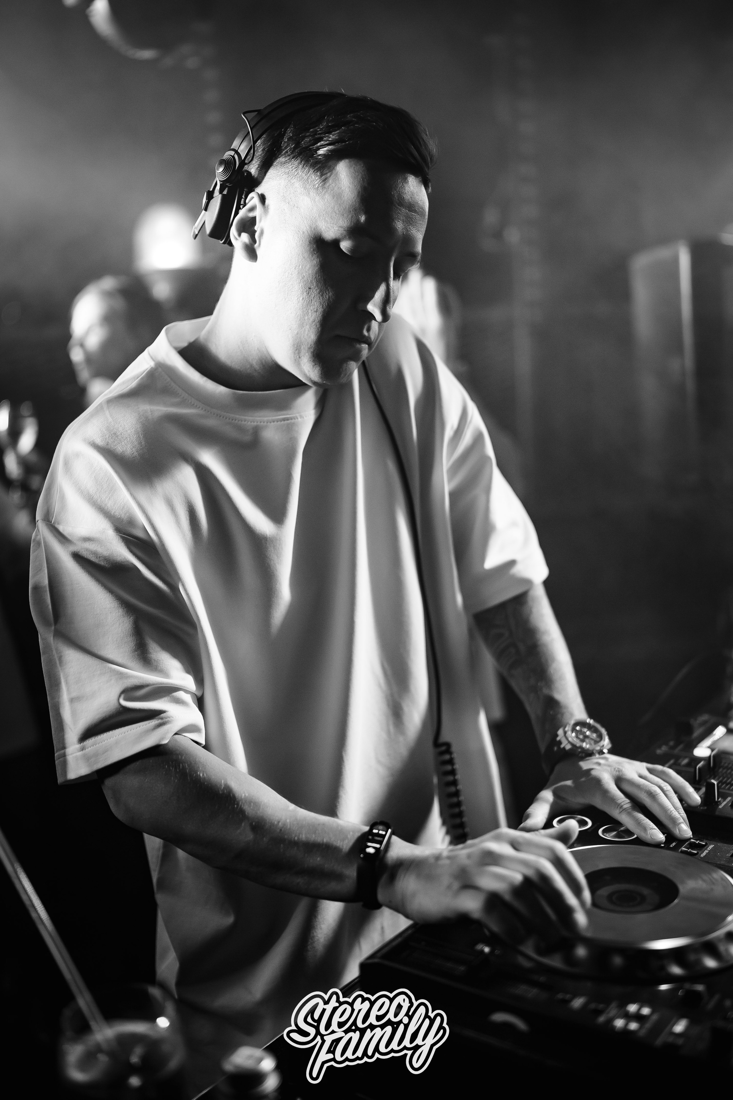 Stereoporno at Fantomas Rooftop. Репортажный (клубный) фотограф в Москве