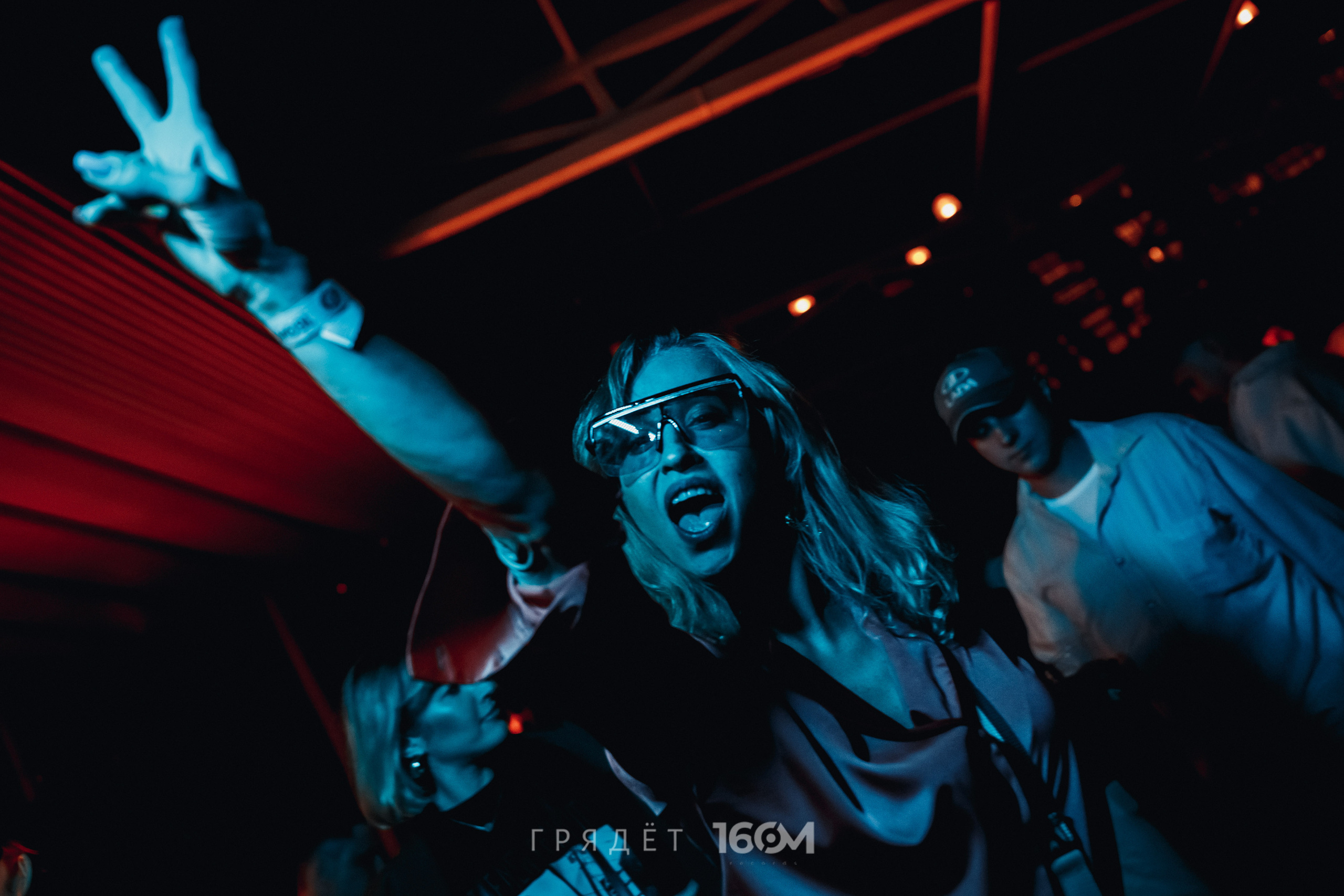 16 Om & Gryadet. Репортажный (клубный) фотограф в Москве