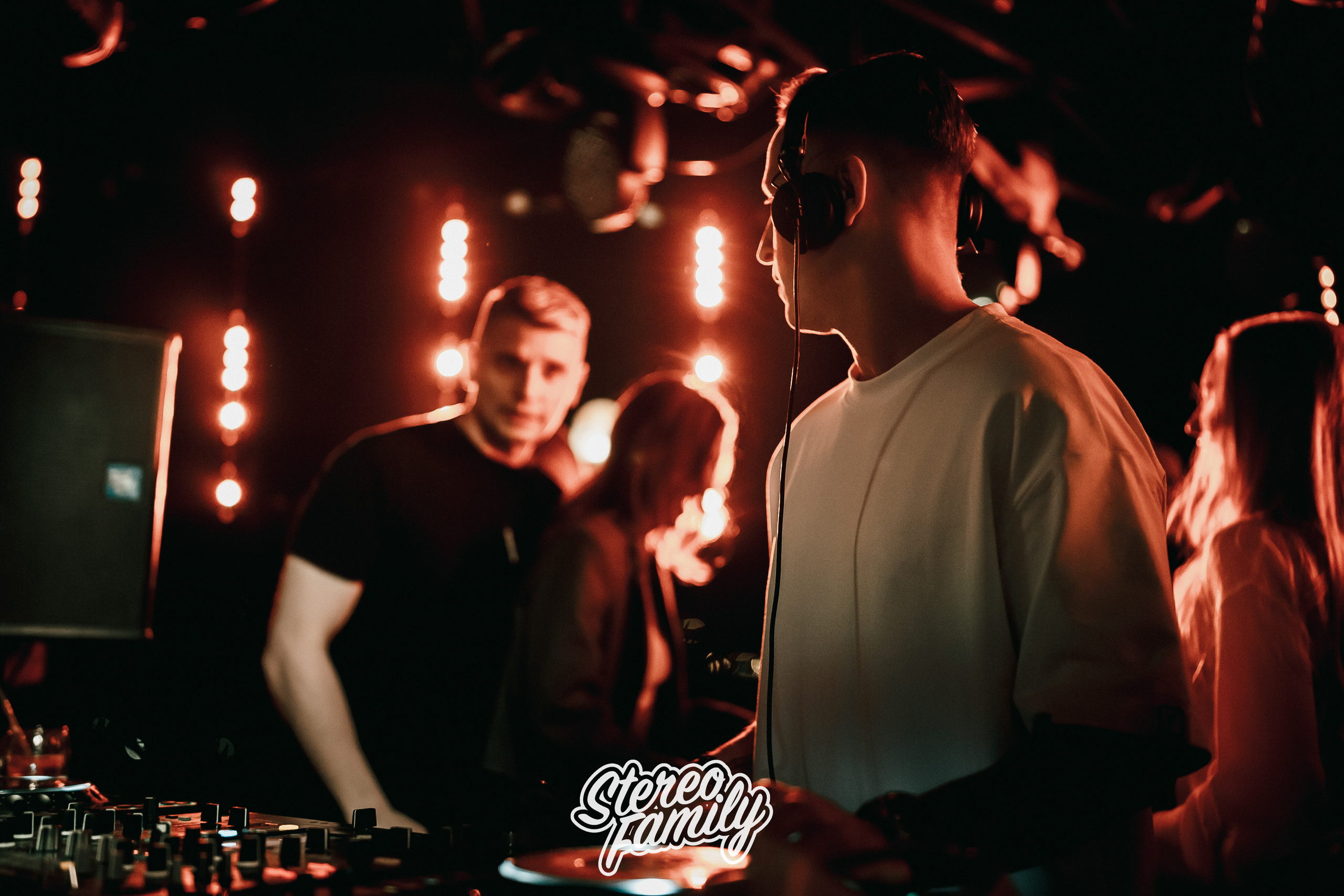 Stereoporno at Fantomas Rooftop. Репортажный (клубный) фотограф в Москве