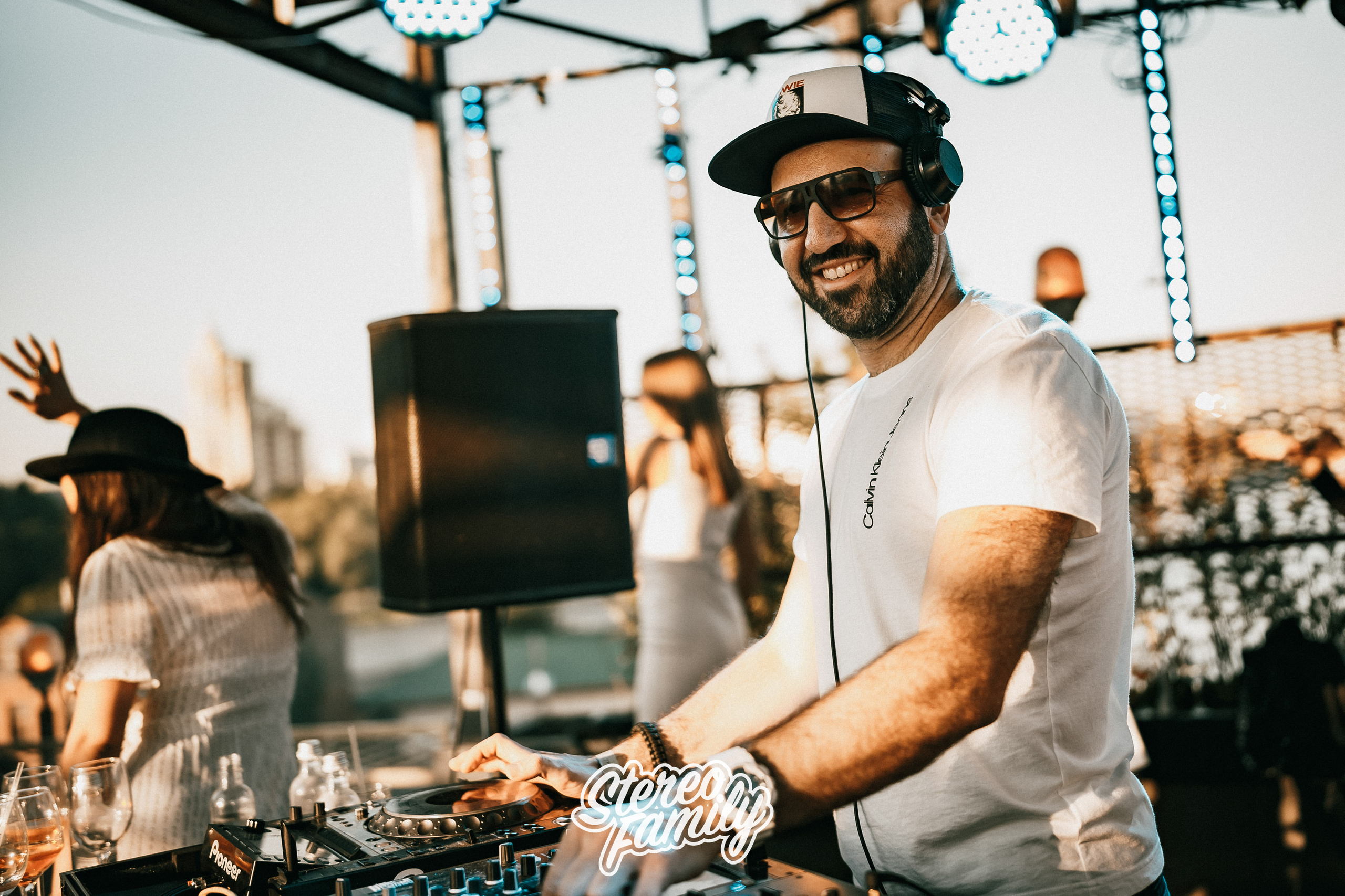 Stereoporno at Fantomas Rooftop. Репортажный (клубный) фотограф в Москве