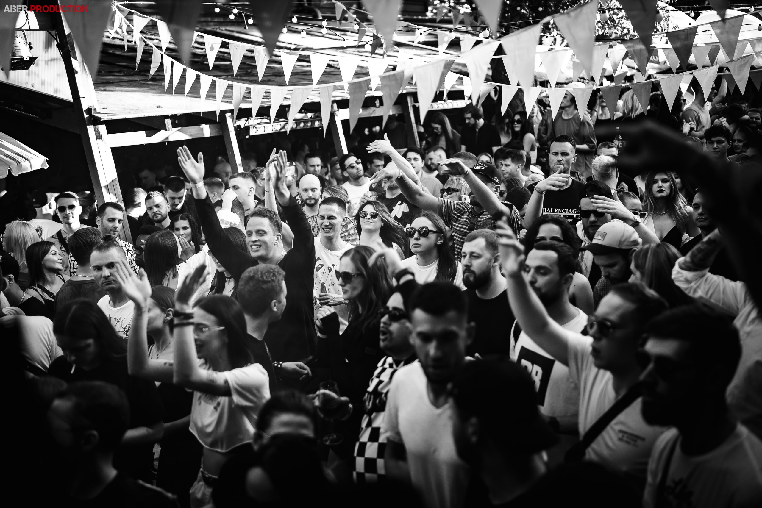 Applique 5_YEARS. Club Reportage Photographer in Moscow