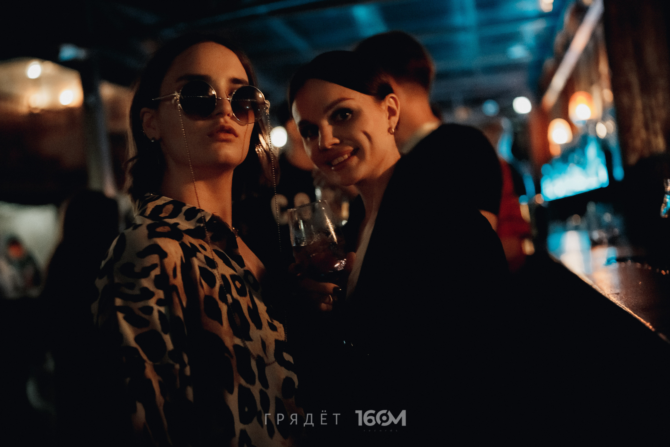 16 Om & Gryadet. Репортажный (клубный) фотограф в Москве