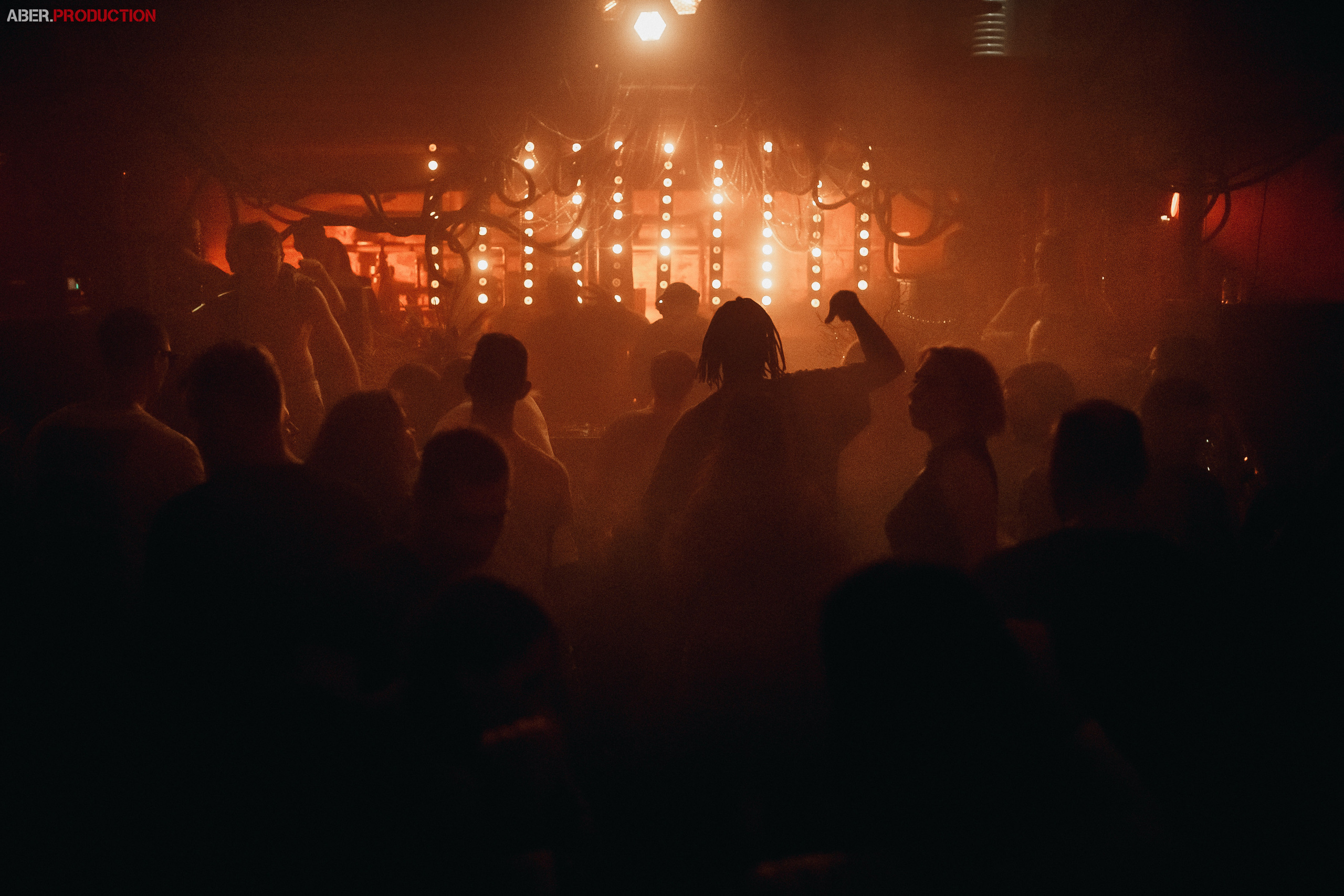 Afterskazka at Mutabor. Репортажный (клубный) фотограф в Москве