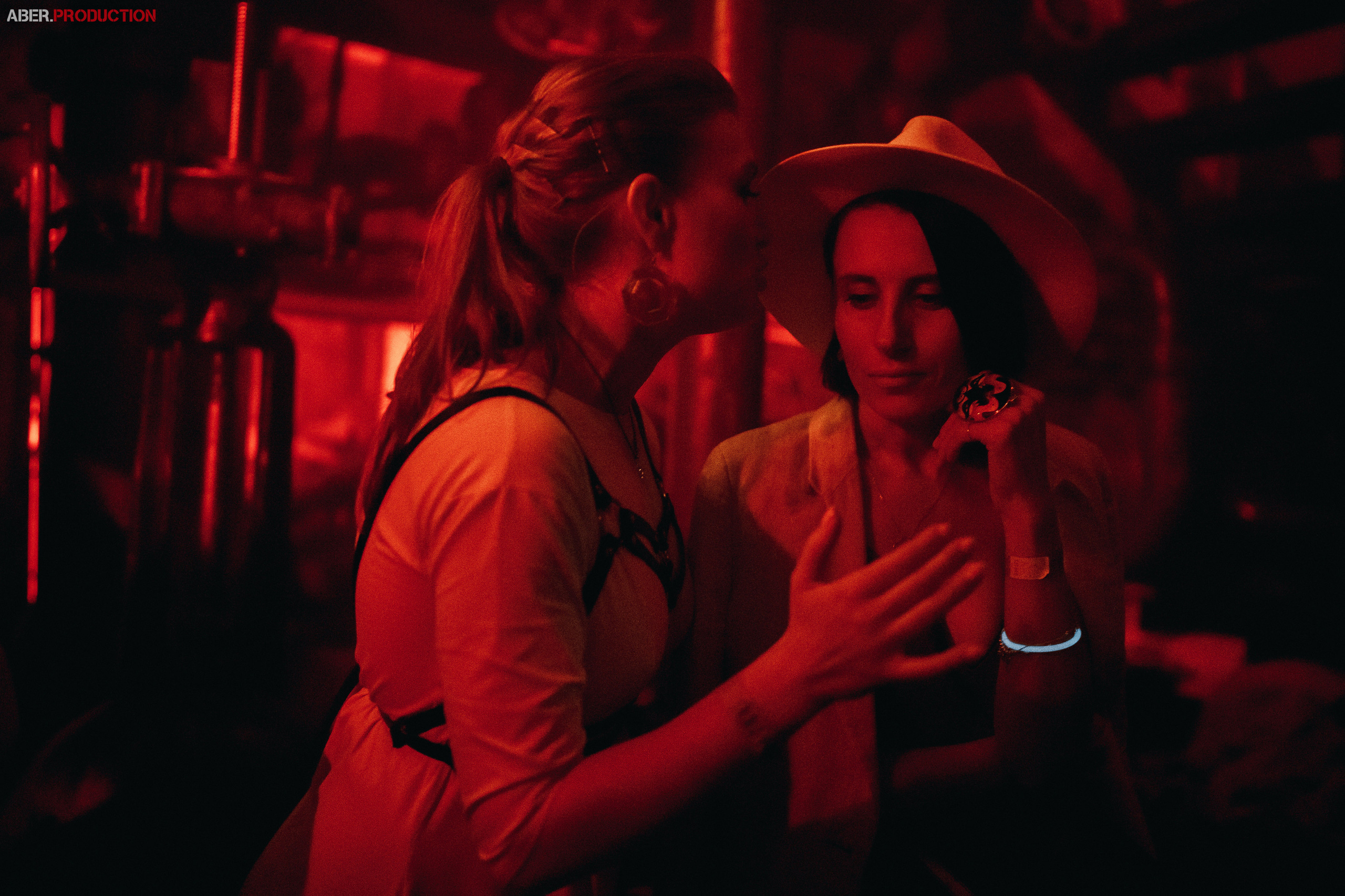 Afterskazka at Mutabor. Репортажный (клубный) фотограф в Москве