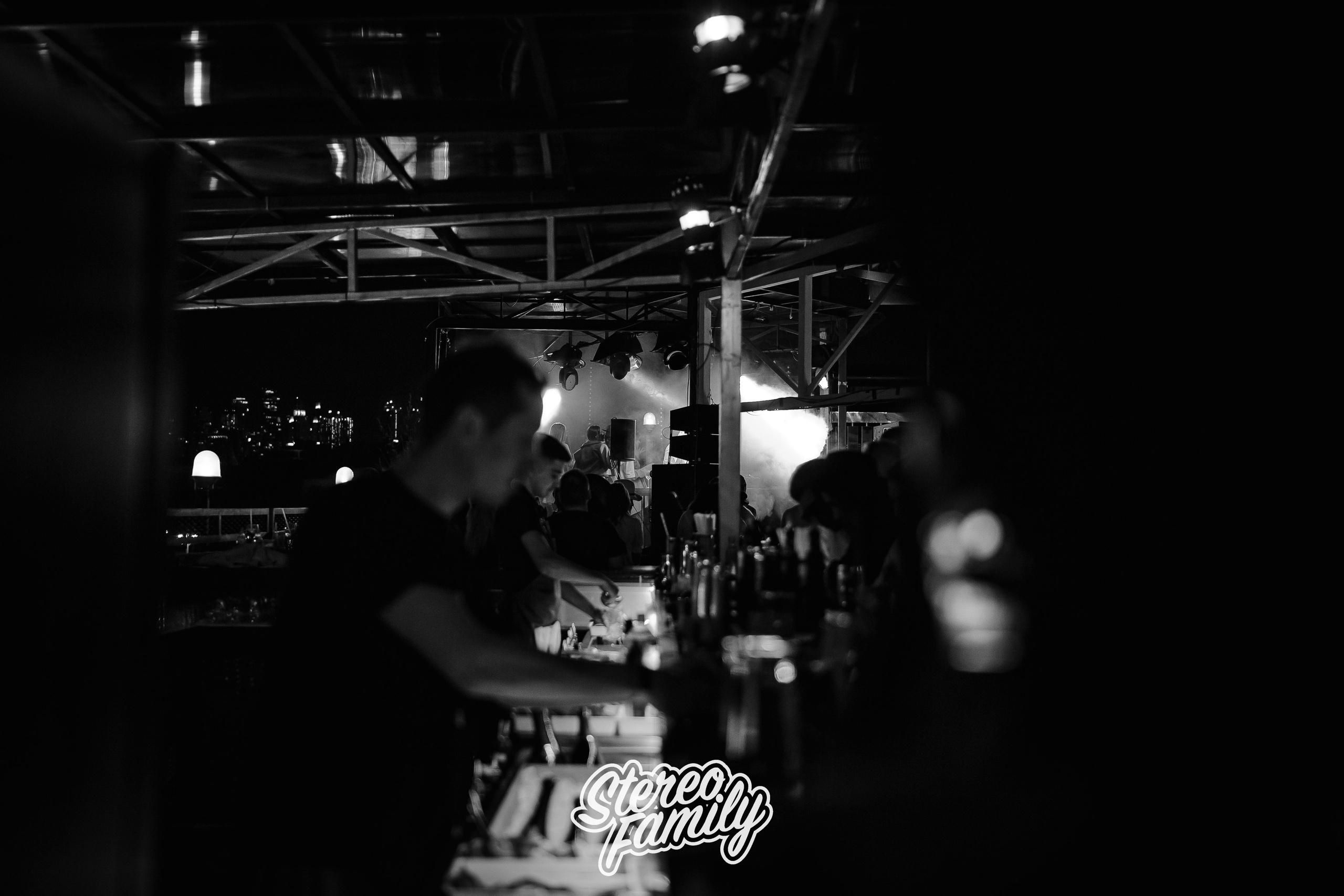 Stereoporno at Fantomas Rooftop. Репортажный (клубный) фотограф в Москве