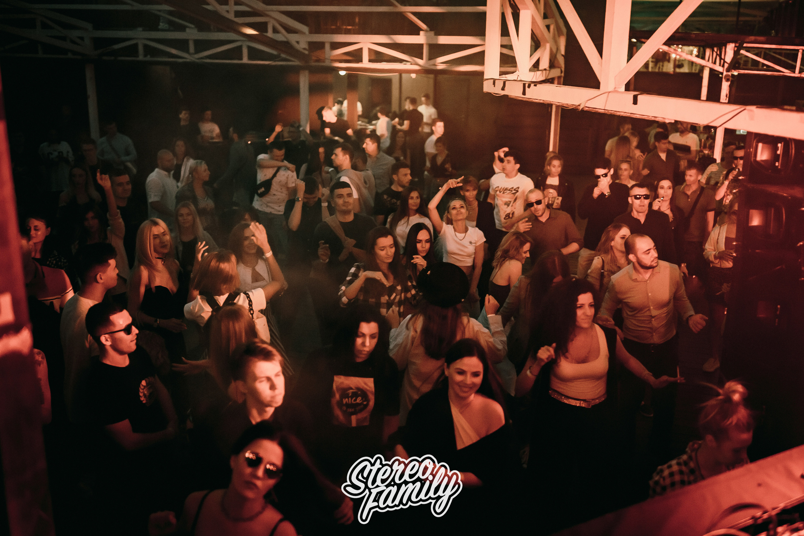 Stereoporno at Fantomas Rooftop. Репортажный (клубный) фотограф в Москве