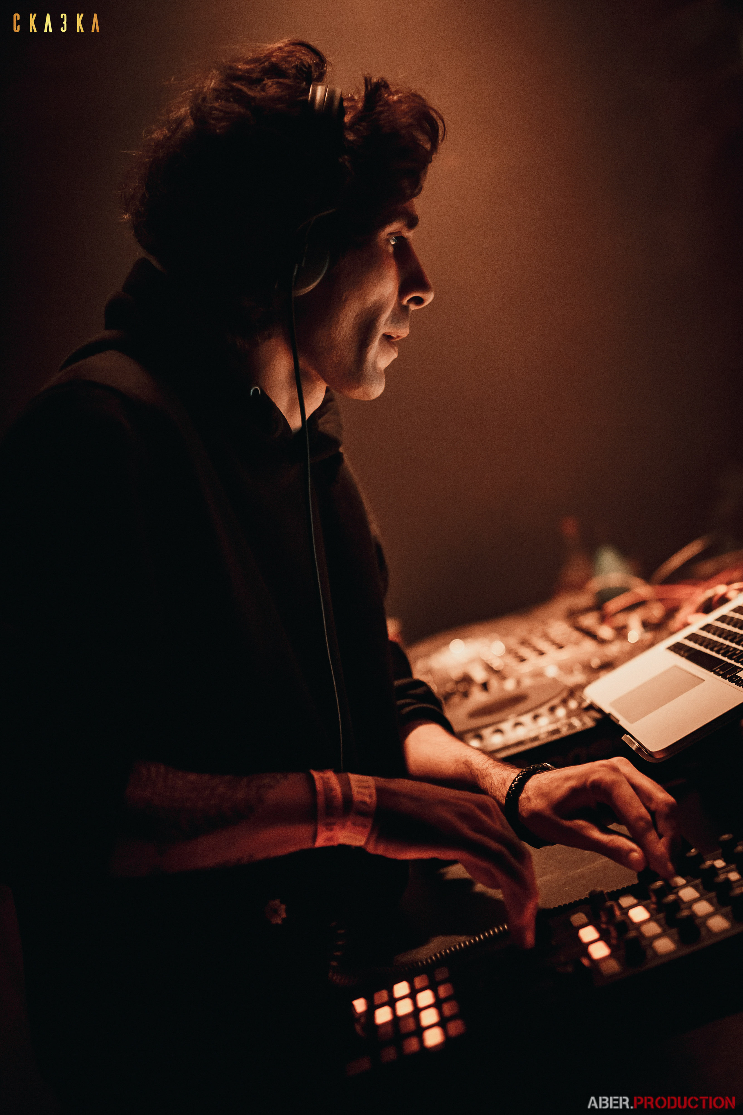 Инфо. Репортажный (клубный) фотограф в Москве