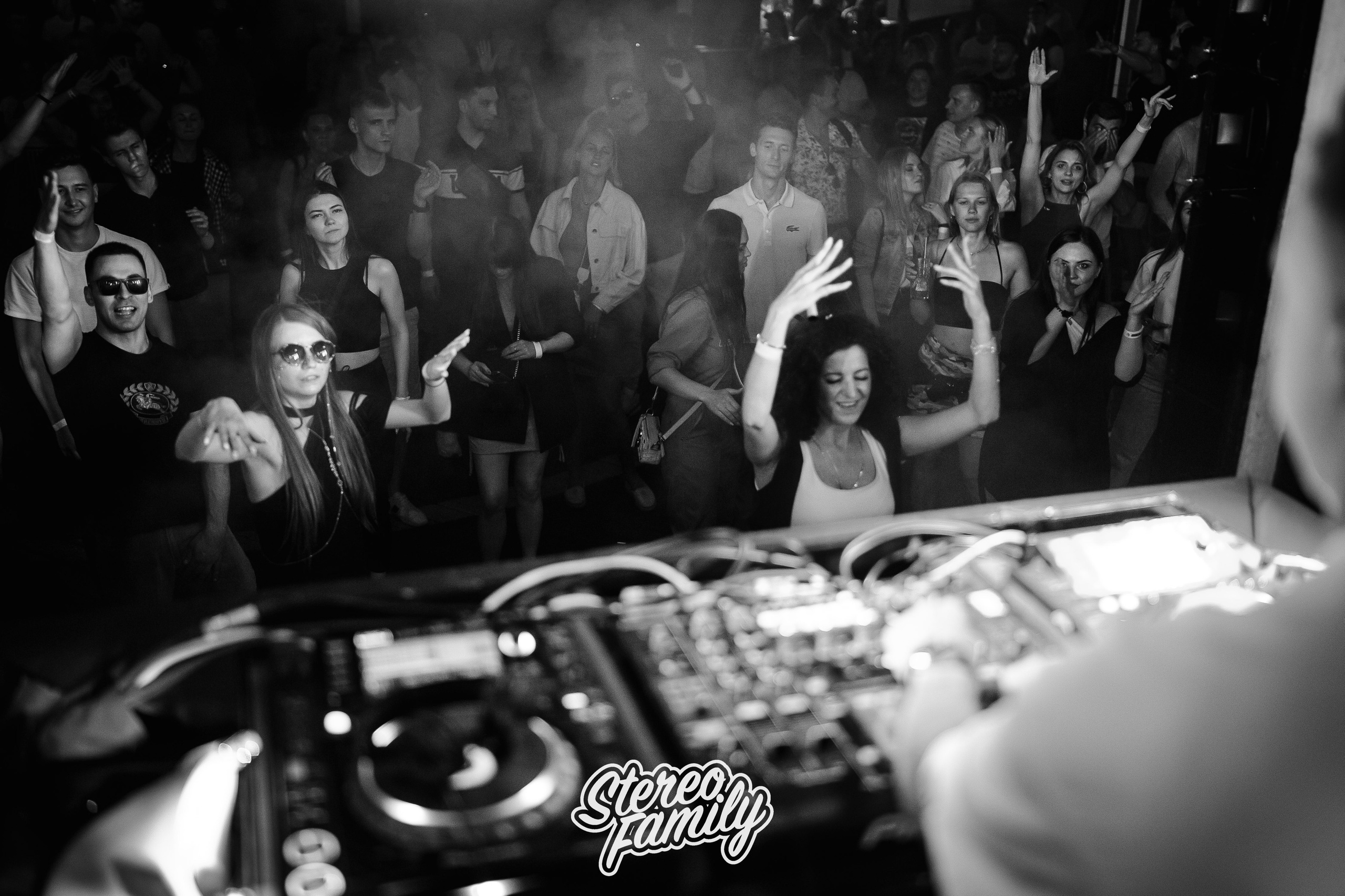 Stereoporno at Fantomas Rooftop. Репортажный (клубный) фотограф в Москве