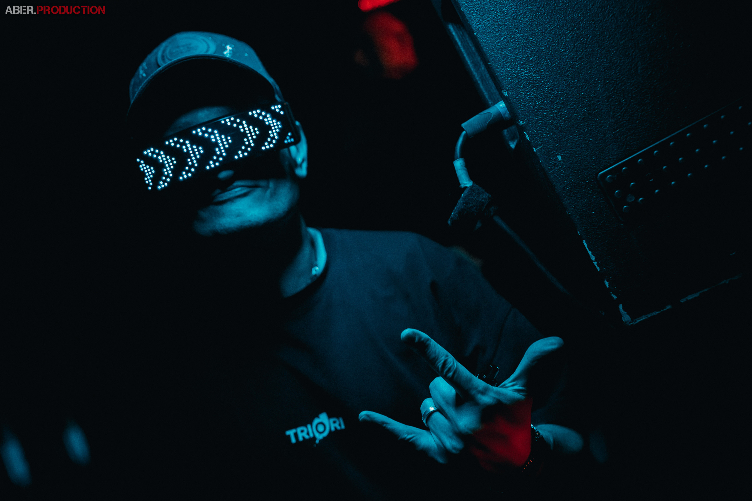 SVOI — Contrast (3 года вместе). Репортажный (клубный) фотограф в Москве