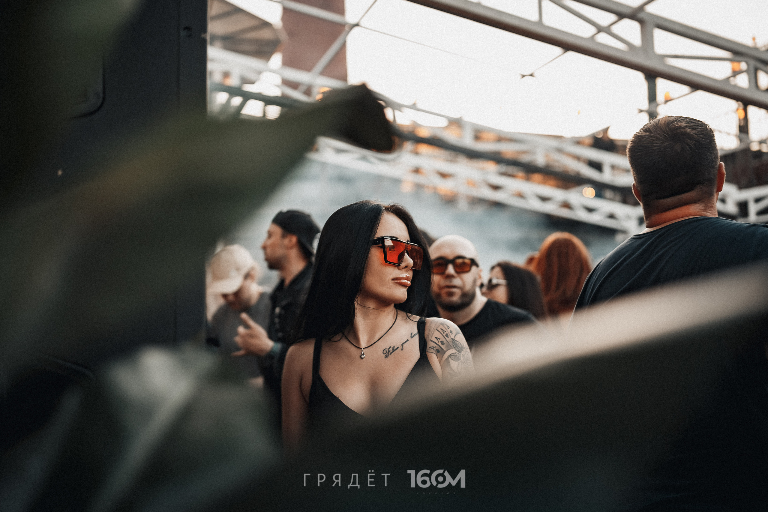 16 Om & Gryadet. Репортажный (клубный) фотограф в Москве