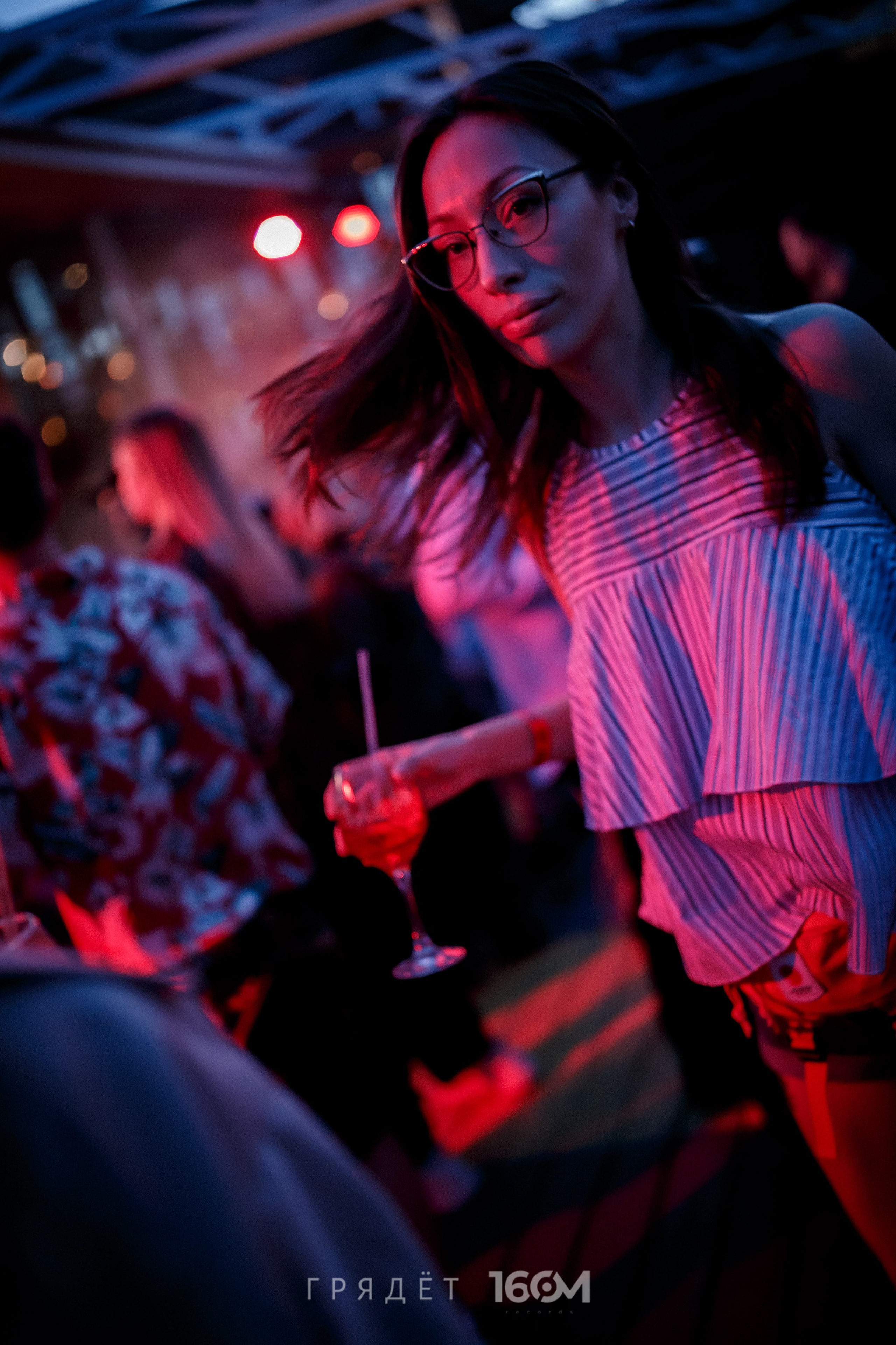 16 Om & Gryadet. Репортажный (клубный) фотограф в Москве